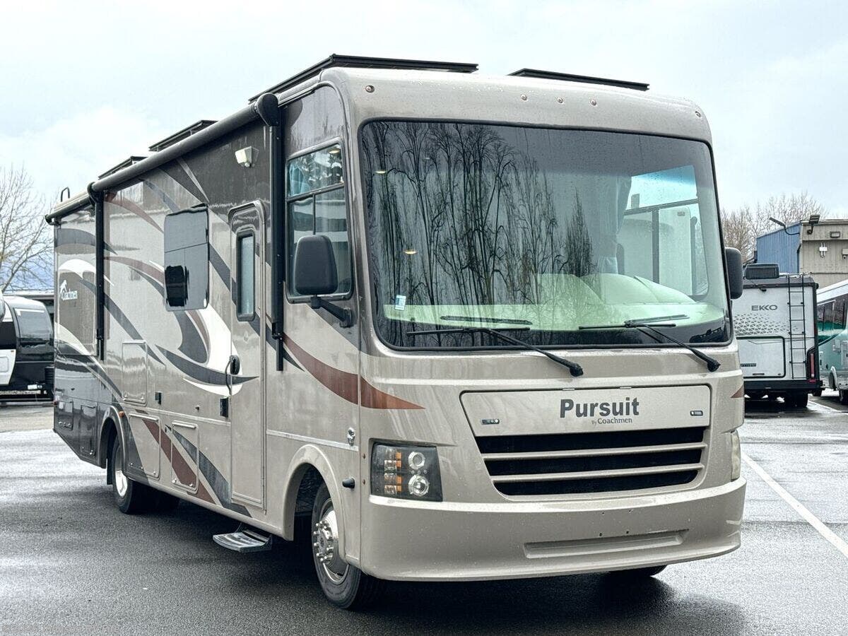 2017 Coachmen Pursuit 31SB - Used Class A For Sale by Johnson RV Fife in Fife, Washington