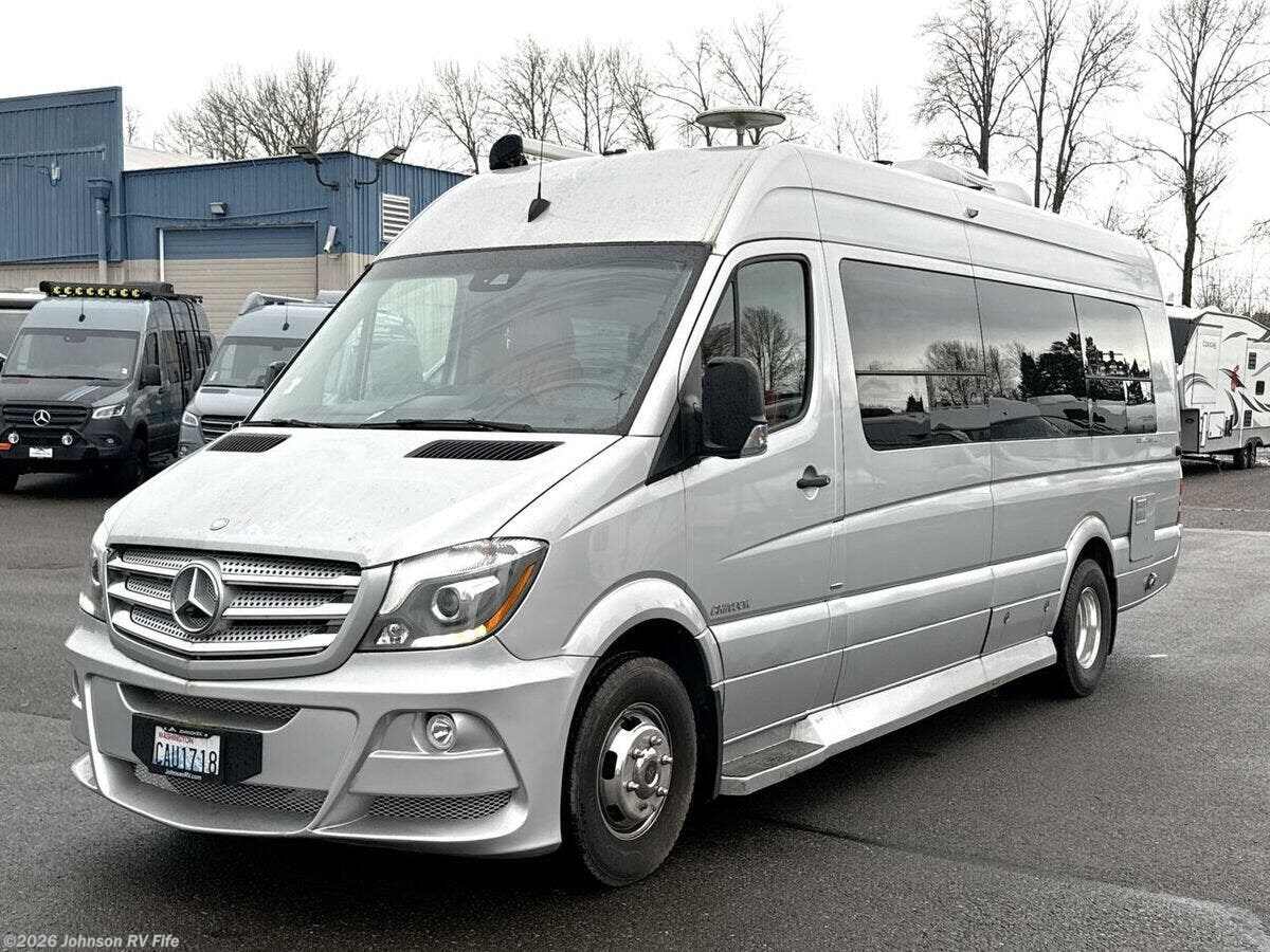 Used 2016 Chinook RV Countryside 24MB available in Fife, Washington