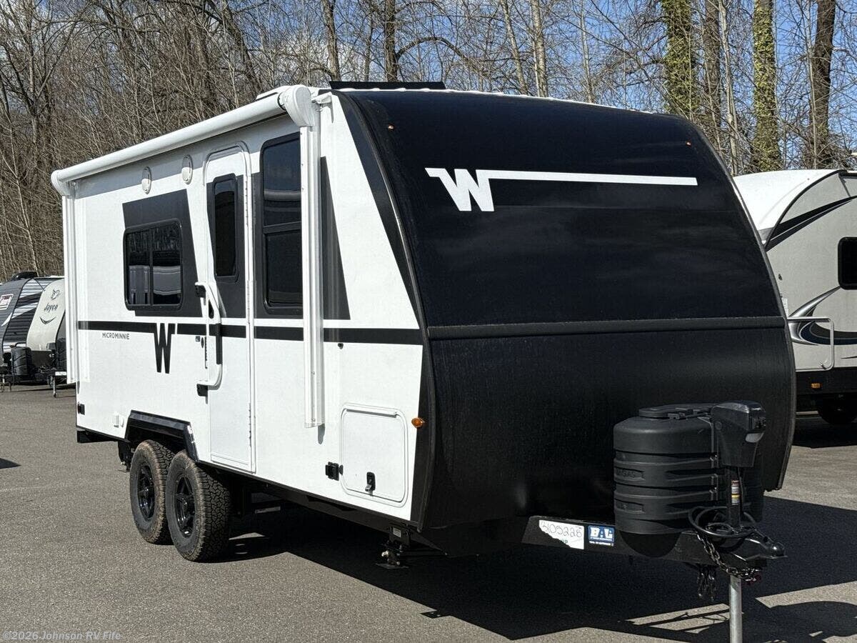 2026 Winnebago Micro Minnie 2000MRB - New Travel Trailer For Sale by Johnson RV Fife in Fife, Washington