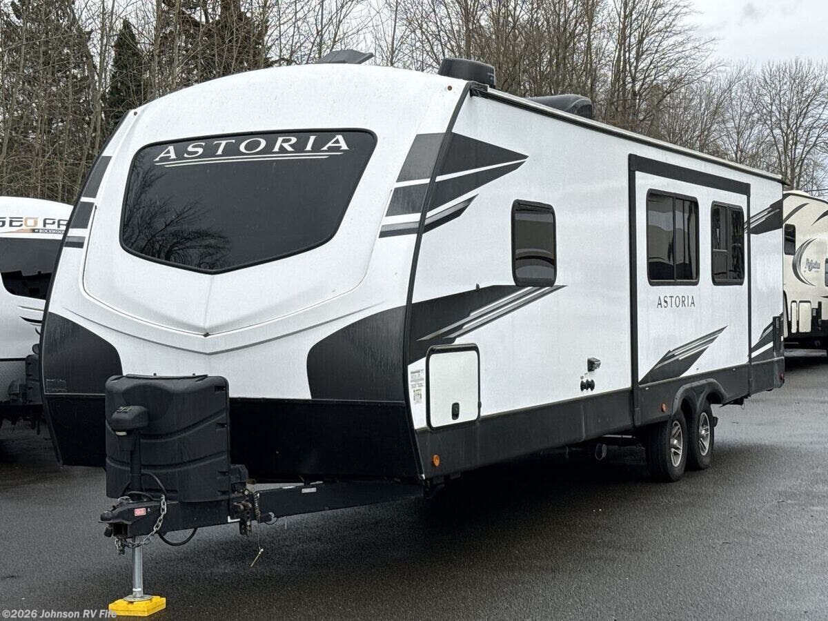 Used 2021 Dutchmen Astoria 2903BH available in Fife, Washington