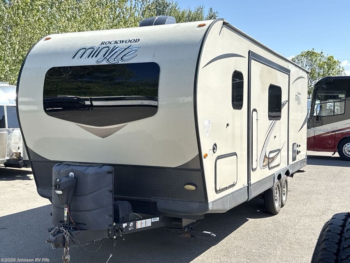 Used 2019 Forest River Rockwood Mini Lite 2507S available in Fife, Washington