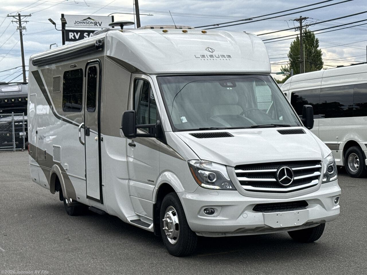 2016 Unity U24MB by Leisure Travel from Johnson RV Fife in Fife, Washington