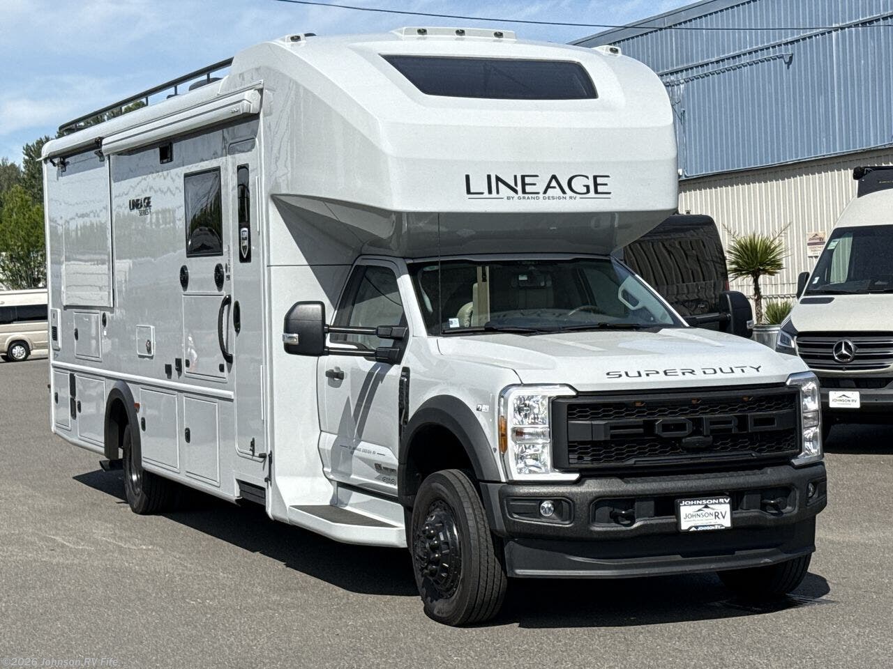 2026 Lineage Series F 31ZW by Grand Design from Johnson RV Fife in Fife, Washington