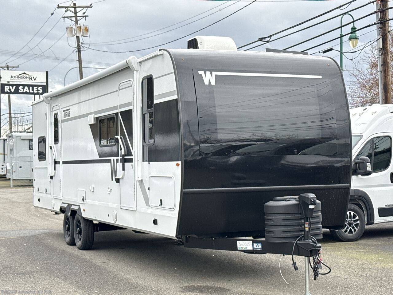 2026 Winnebago Thrive 28BHS - New Travel Trailer For Sale by Johnson RV Fife in Fife, Washington