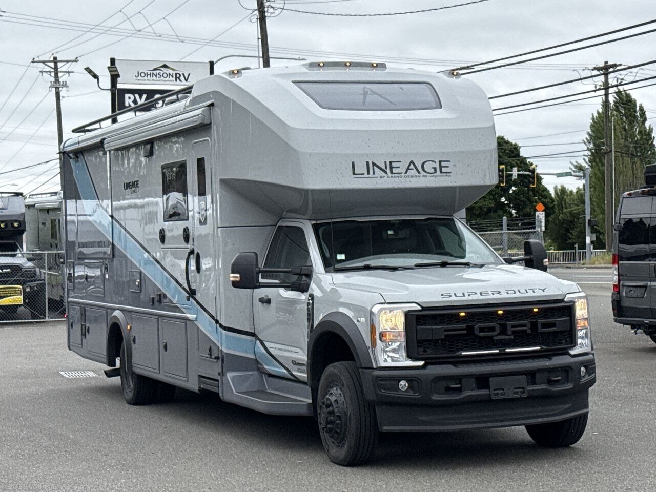 2026 Lineage Series F 31ZW by Grand Design from Johnson RV Fife in Fife, Washington