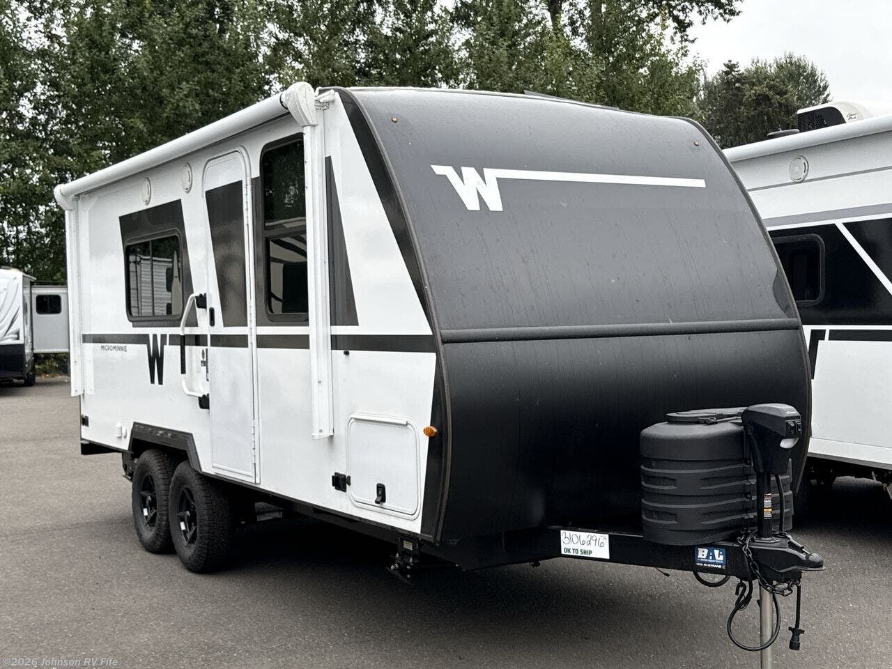 2027 Micro Minnie 2000MRB by Winnebago from Johnson RV Fife in Fife, Washington