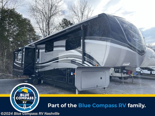 New 2024 Jayco Pinnacle 37MDQS available in Lebanon, Tennessee