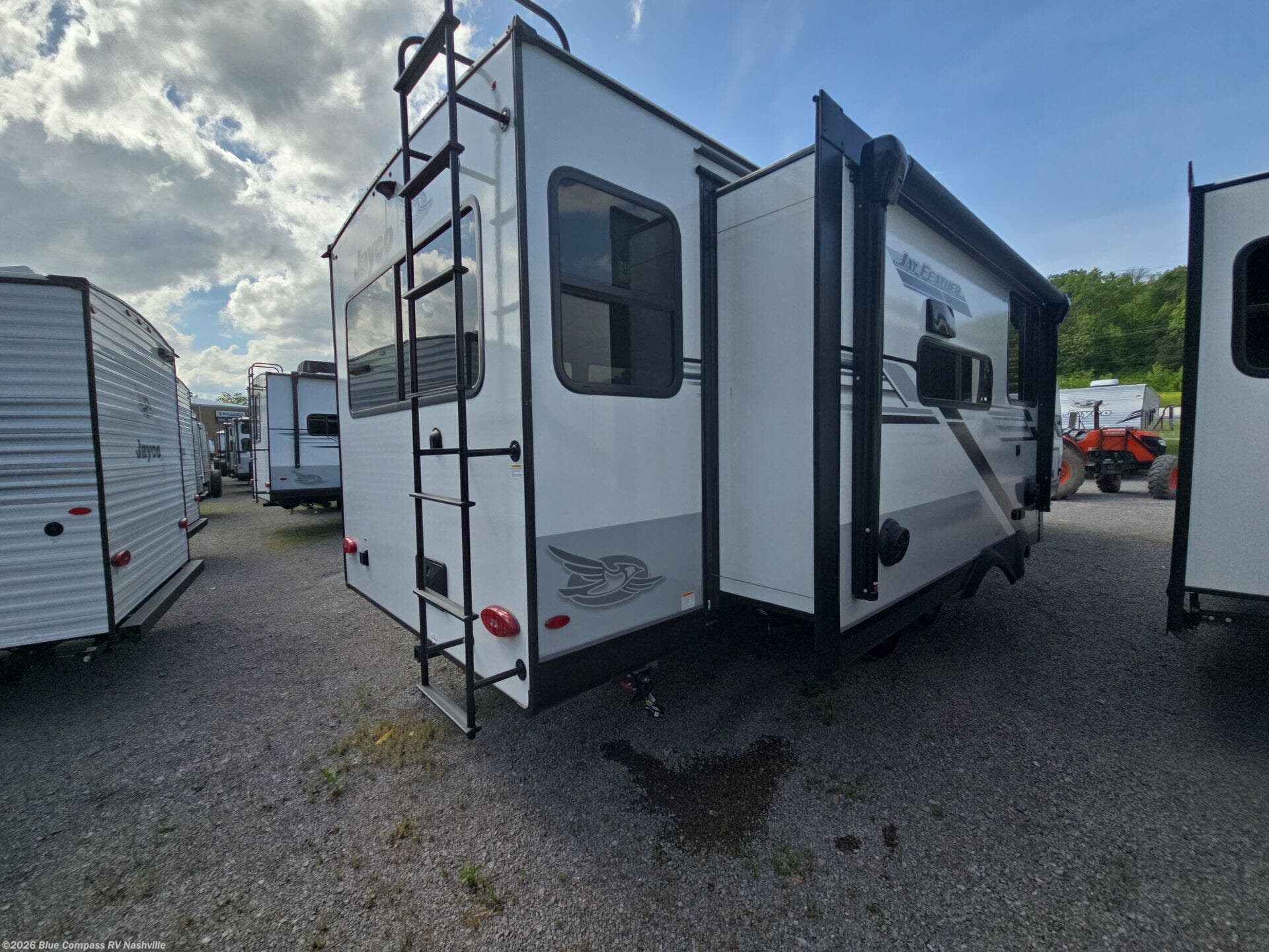 New 2025 Jayco Jay Feather 27MK available in Lebanon, Tennessee