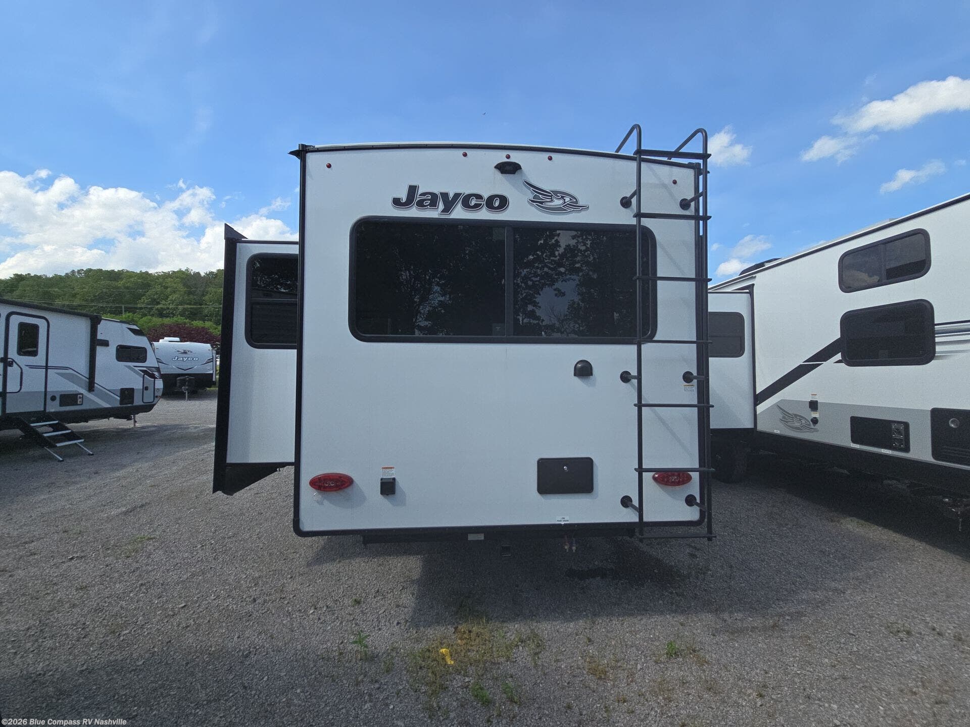 2025 Jay Feather 27MK by Jayco from Blue Compass RV Nashville in Lebanon, Tennessee
