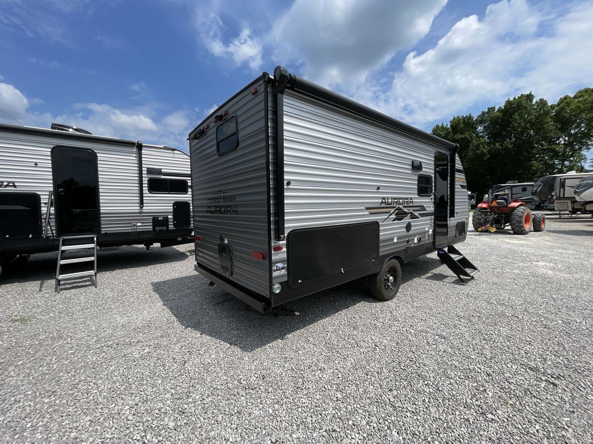 New 2026 Forest River Aurora Light 18BHS available in Lebanon, Tennessee