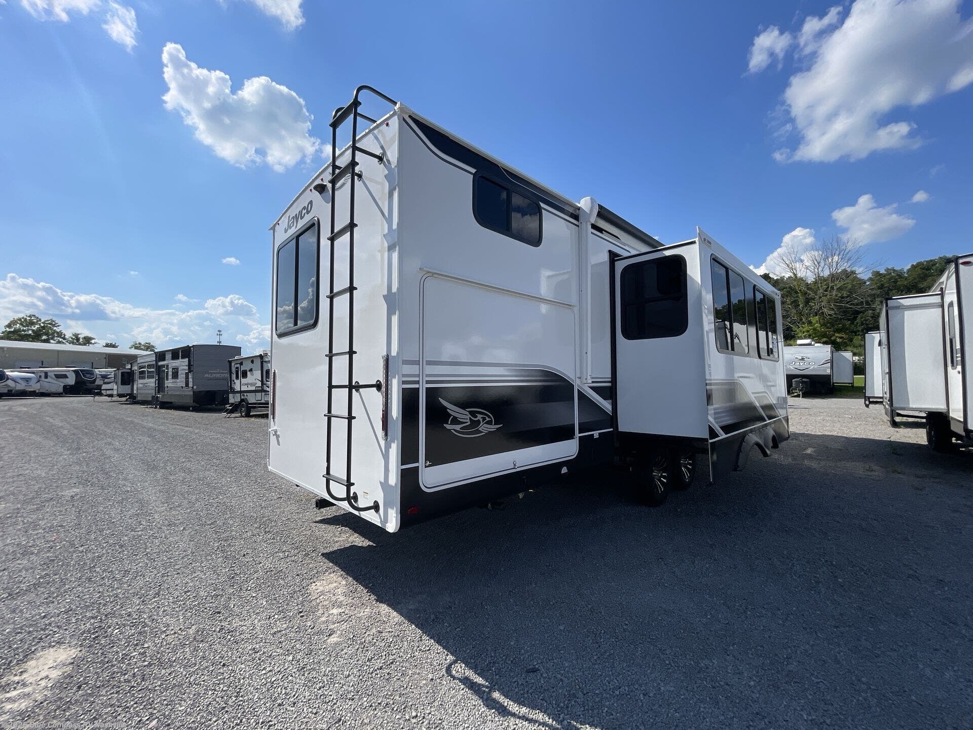 New 2026 Jayco Eagle HT 312BHOK available in Lebanon, Tennessee