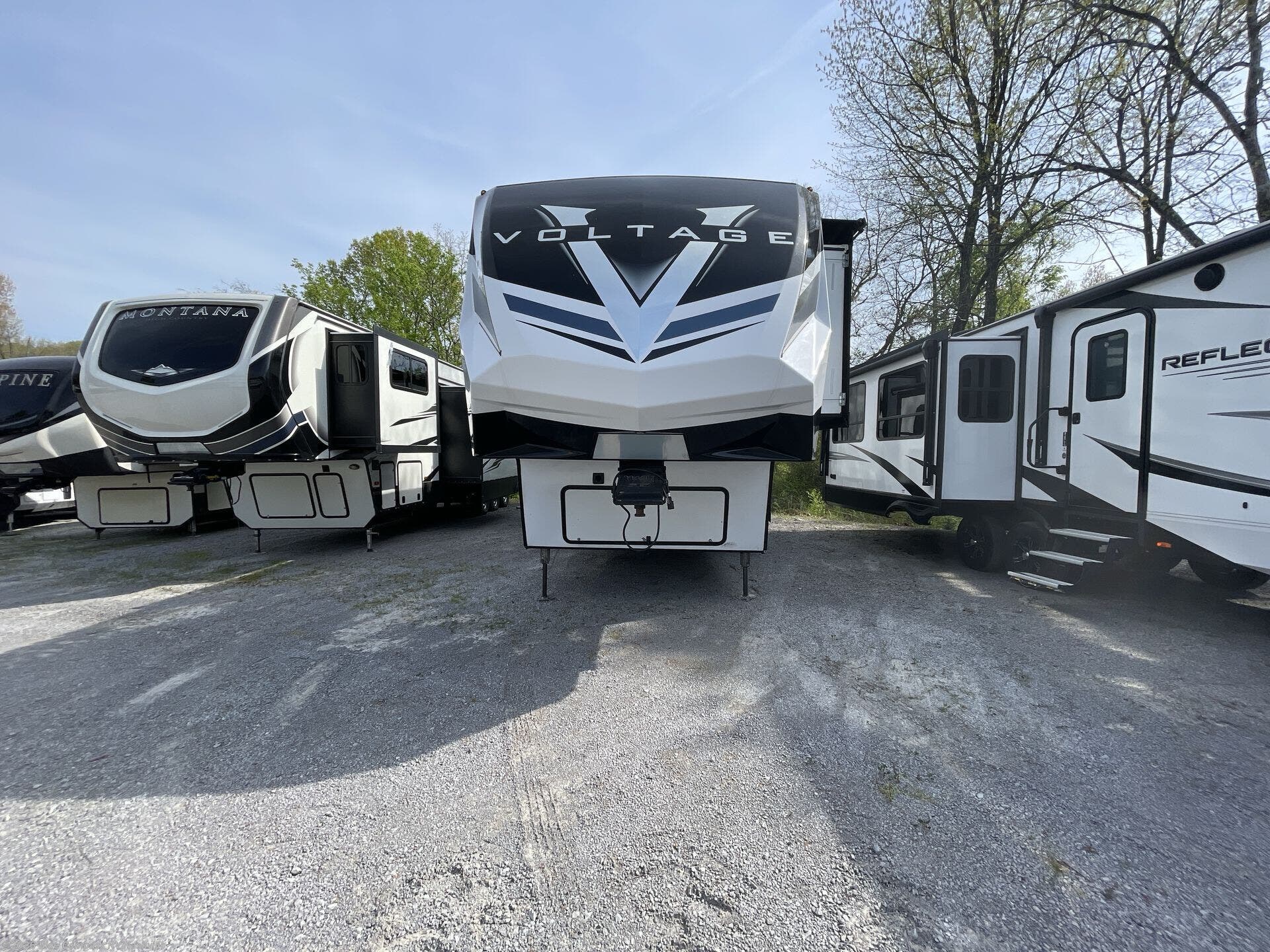 Used 2024 Dutchmen Triton 4271 available in Lebanon, Tennessee