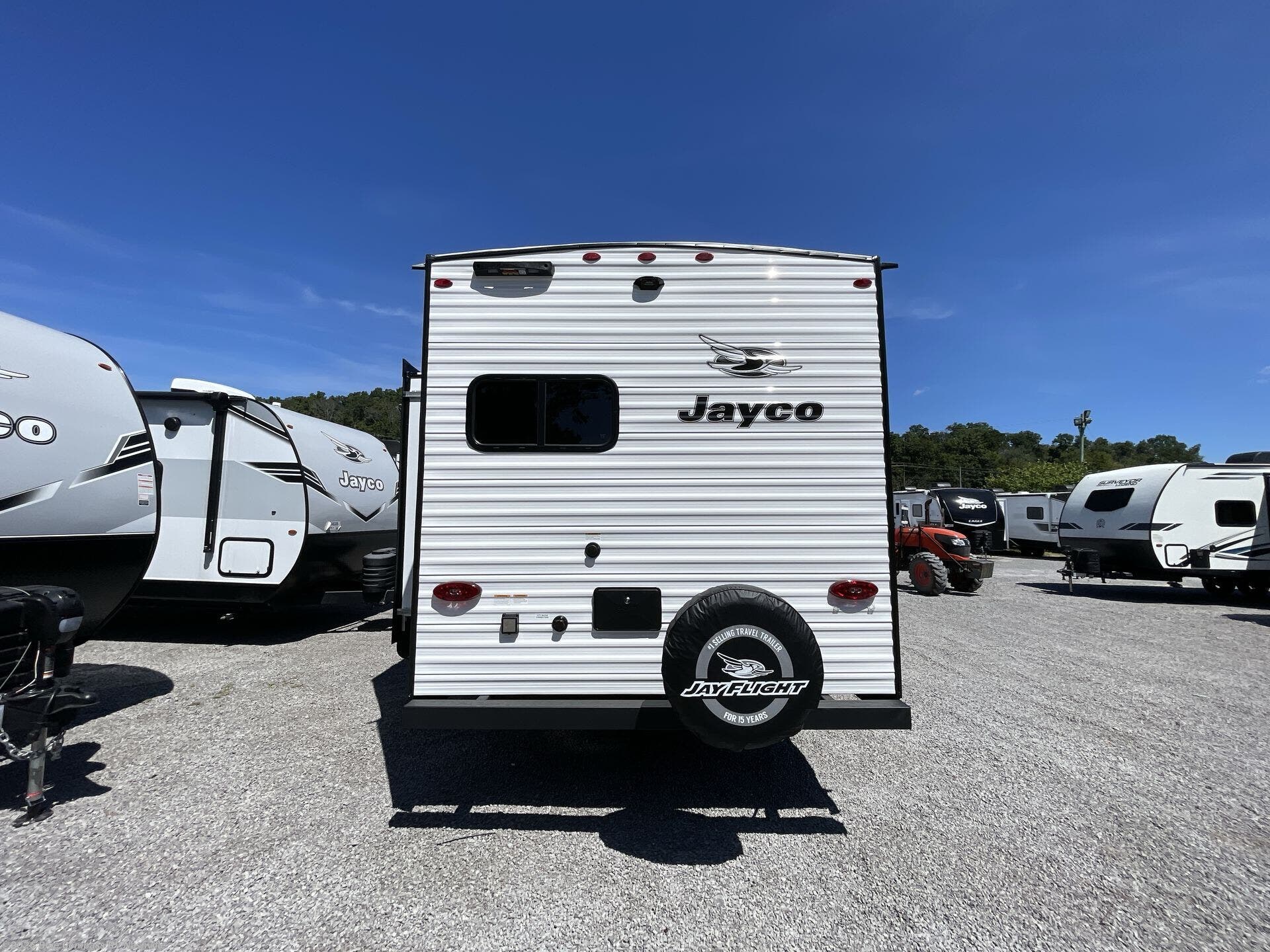 2026 Jayco Jay Flight SLX 225MLS - New Travel Trailer For Sale by Blue Compass RV Nashville in Lebanon, Tennessee