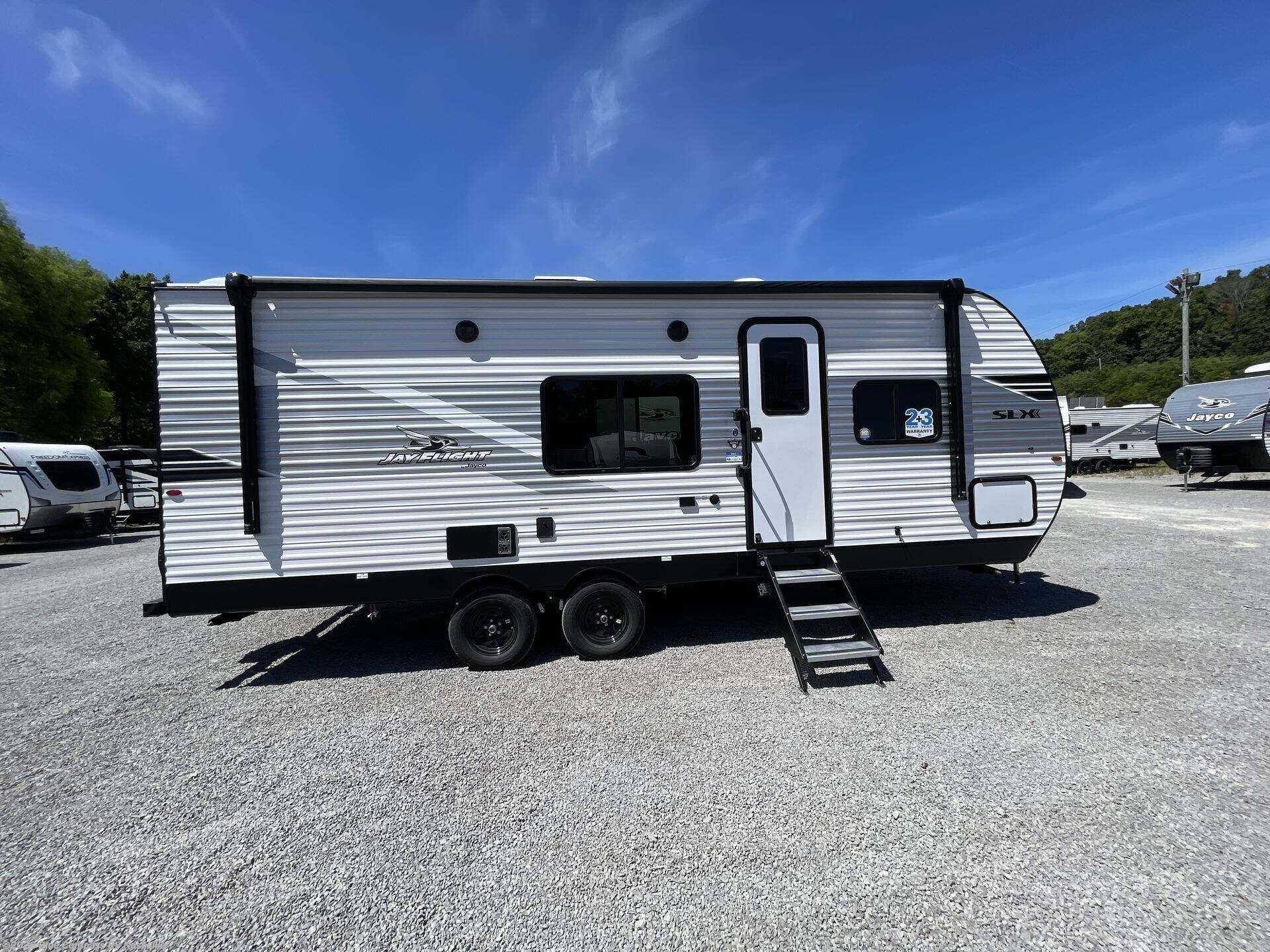 New 2026 Jayco Jay Flight SLX 225MLS available in Lebanon, Tennessee