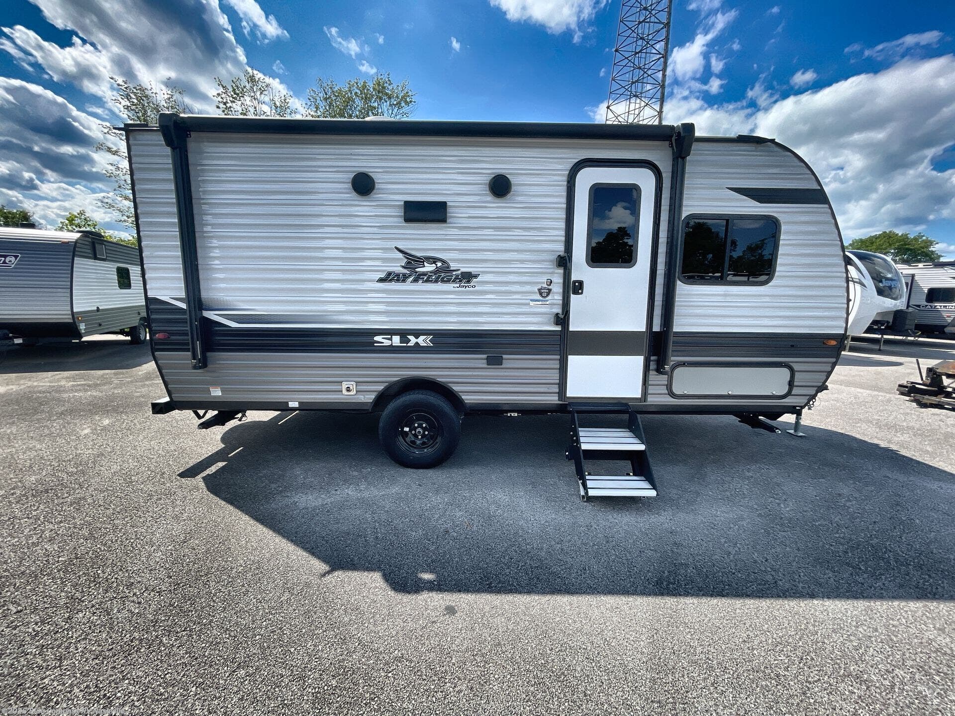 Used 2024 Jayco Jay Flight SLX 184BS available in Lebanon, Tennessee