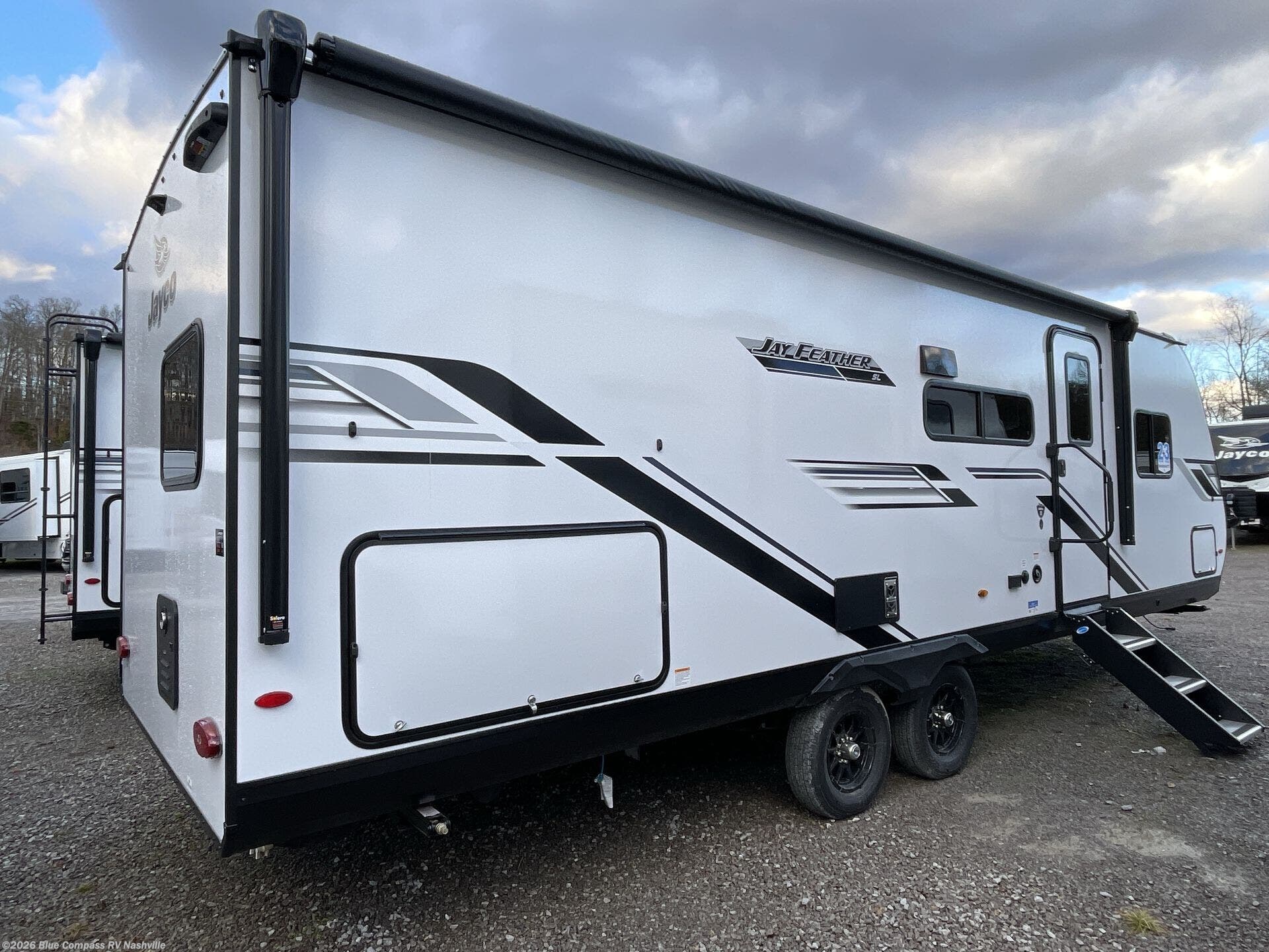 2026 Jay Feather SL 26BHSL by Jayco from Blue Compass RV Nashville in Lebanon, Tennessee