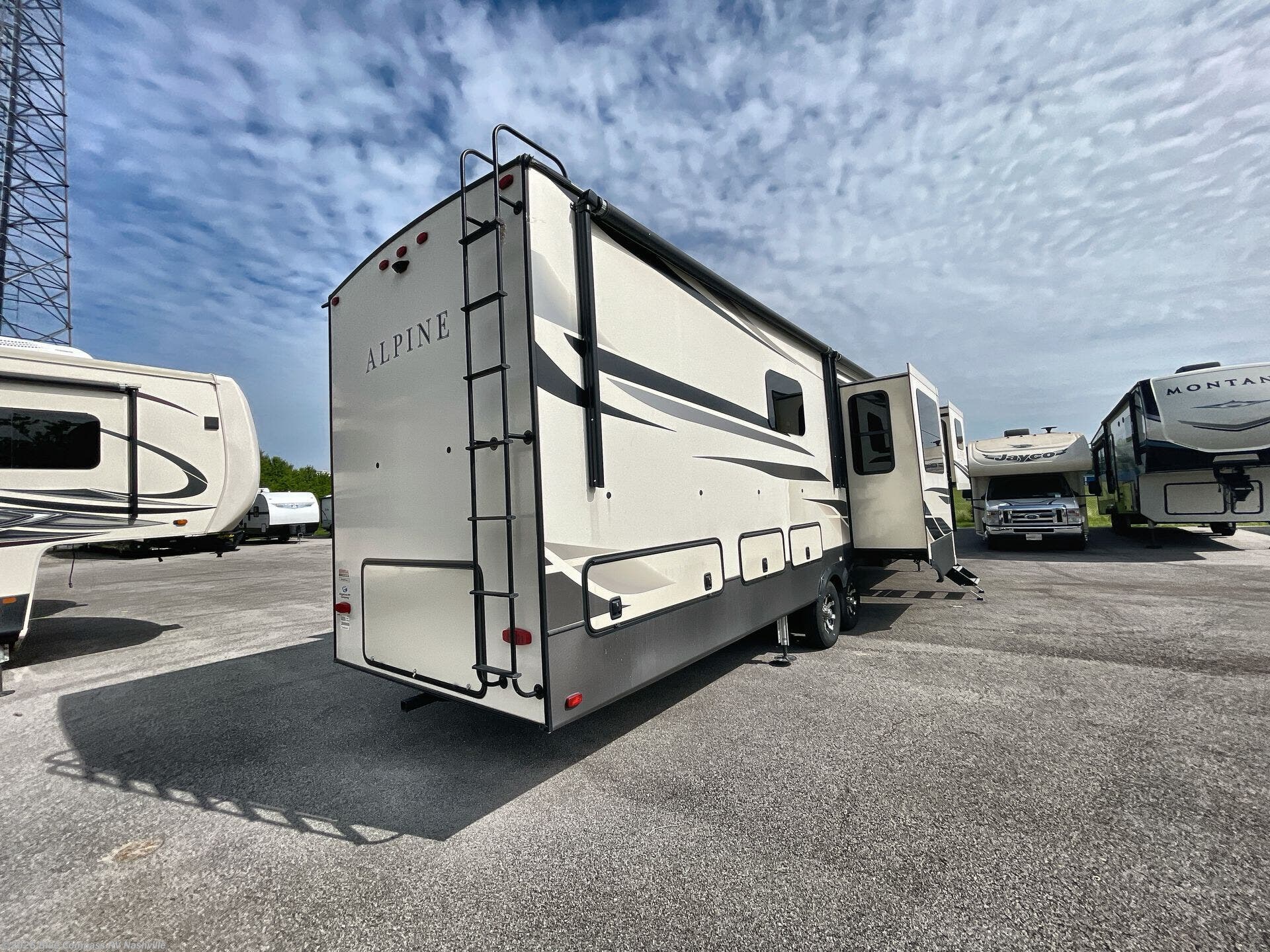 2020 Alpine 3700FL by Keystone from Blue Compass RV Nashville in Lebanon, Tennessee