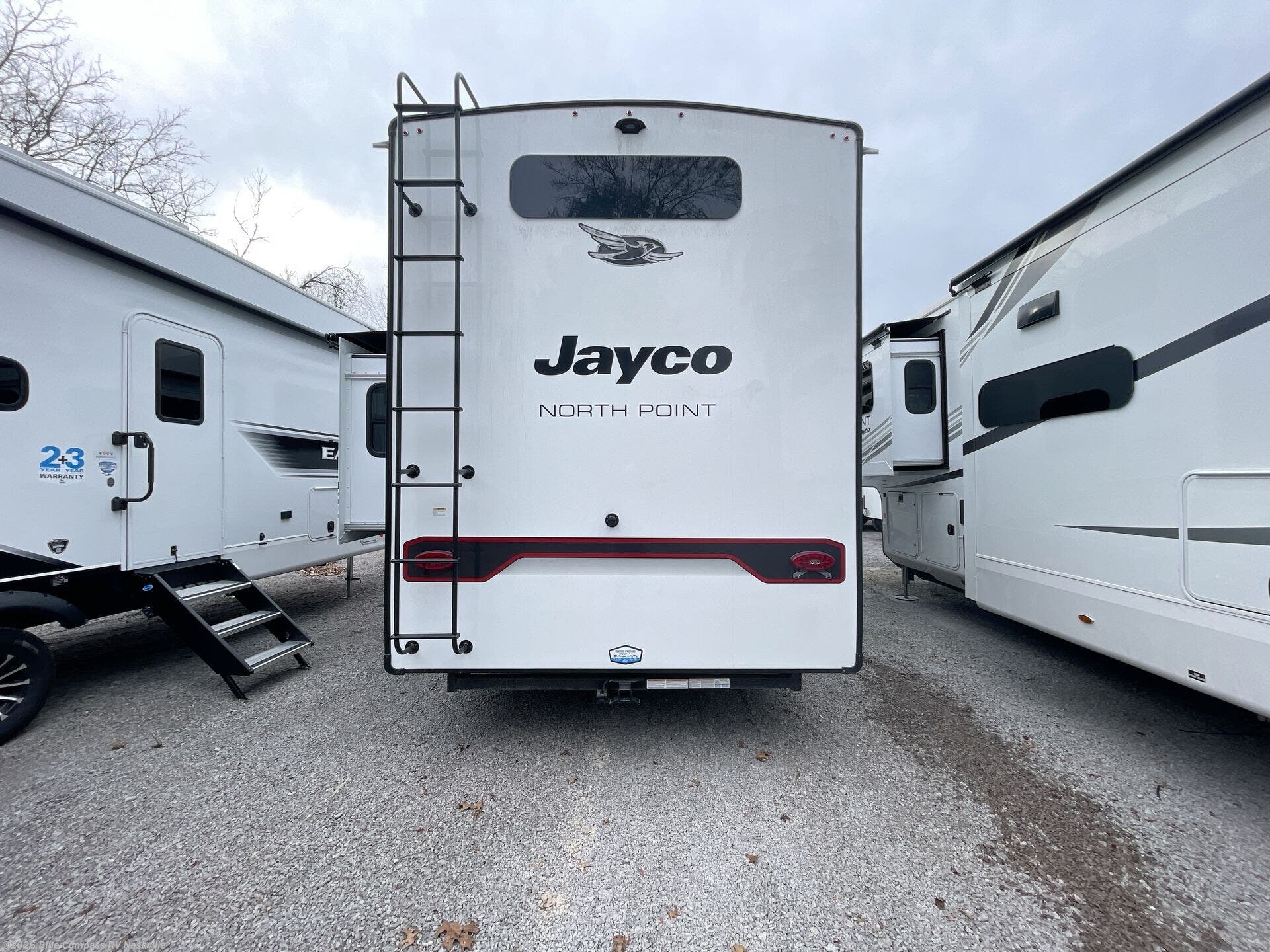 2026 North Point 395DSDB by Jayco from Blue Compass RV Nashville in Lebanon, Tennessee