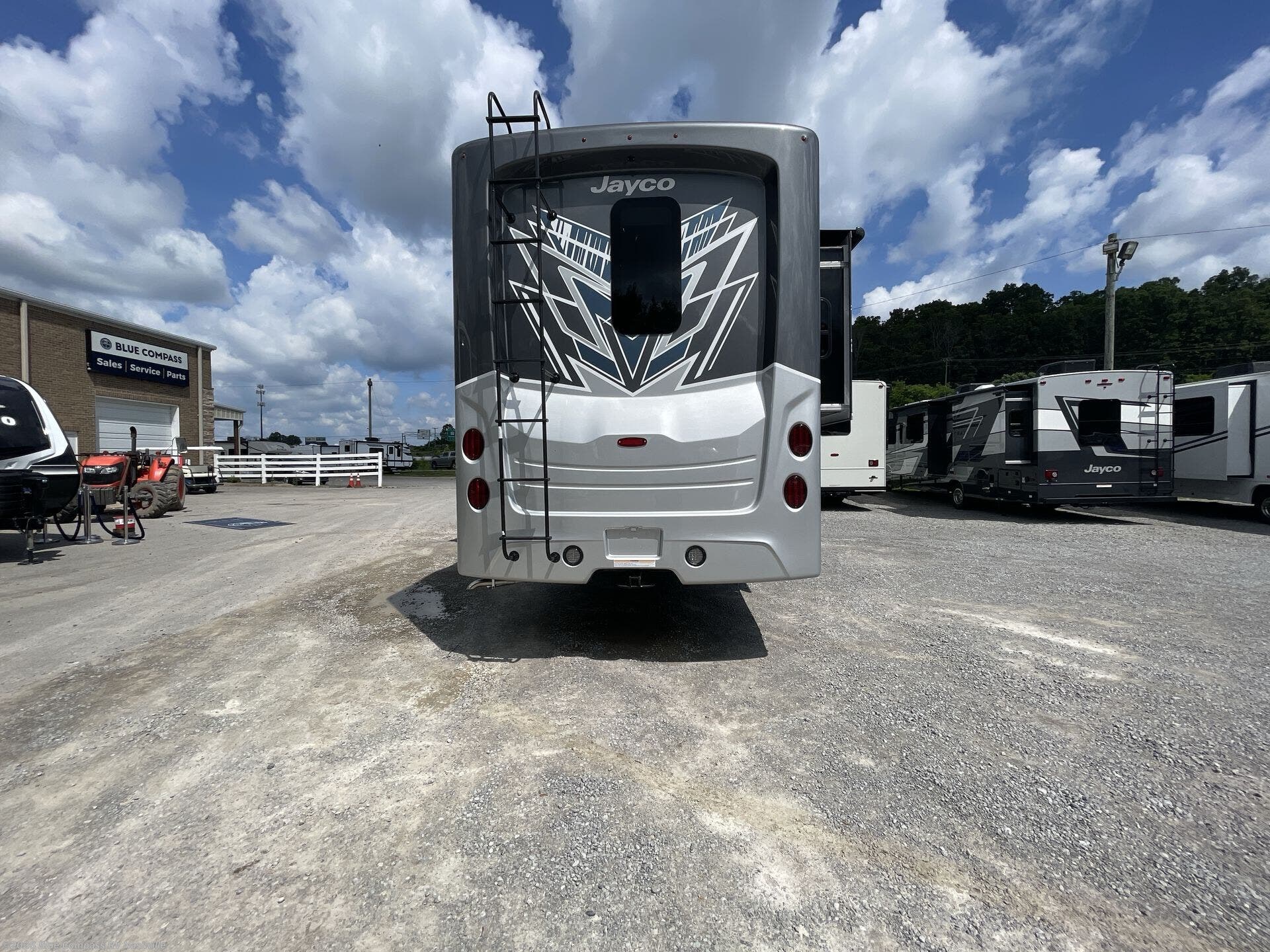 2026 Seneca Prestige 37K by Jayco from Blue Compass RV Nashville in Lebanon, Tennessee