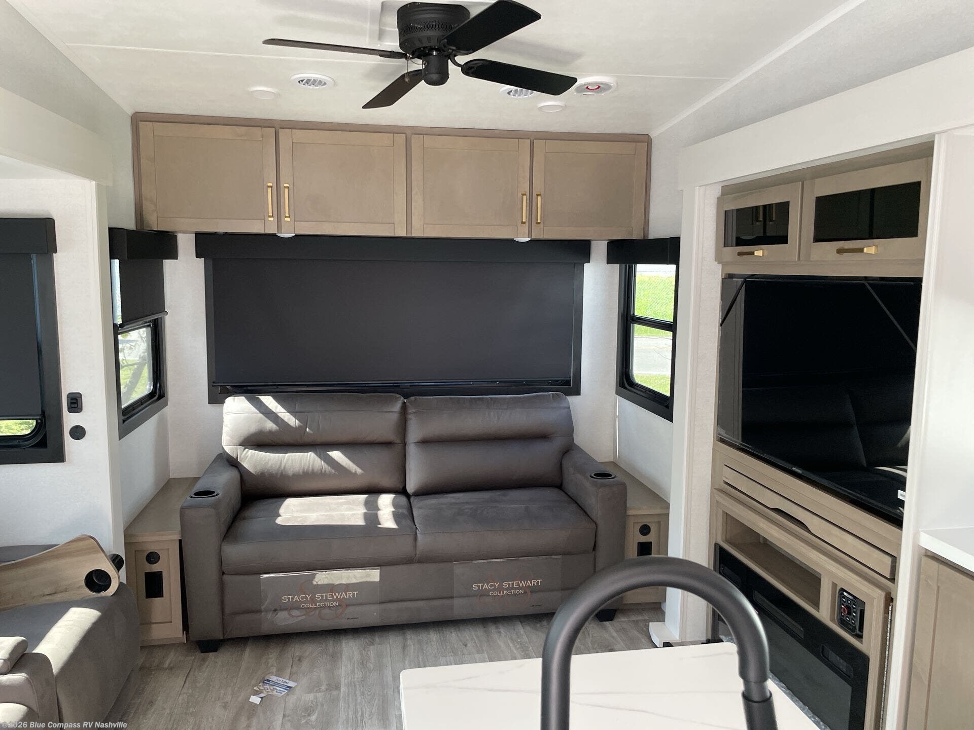 2027 Eagle 321RSTS by Jayco from Blue Compass RV Nashville in Lebanon, Tennessee