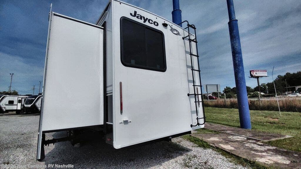 2026 Jayco Eagle HT 312BHOK - New Travel Trailer For Sale by Blue Compass RV Nashville in Lebanon, Tennessee features Slideout