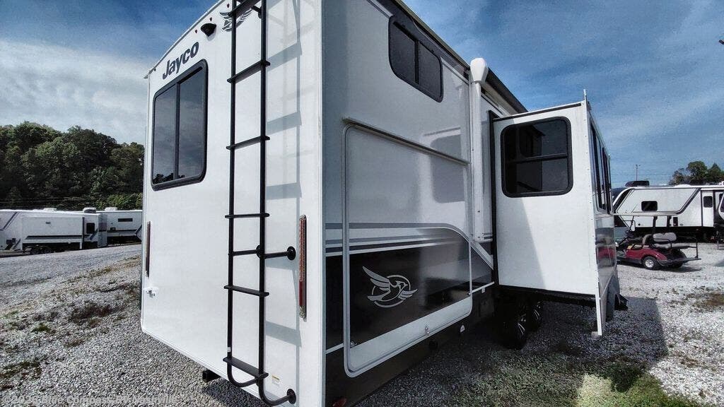 2026 Eagle HT 312BHOK by Jayco from Blue Compass RV Nashville in Lebanon, Tennessee