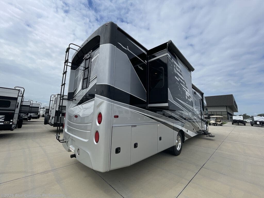 New 2027 Jayco Seneca 37K available in Lebanon, Tennessee