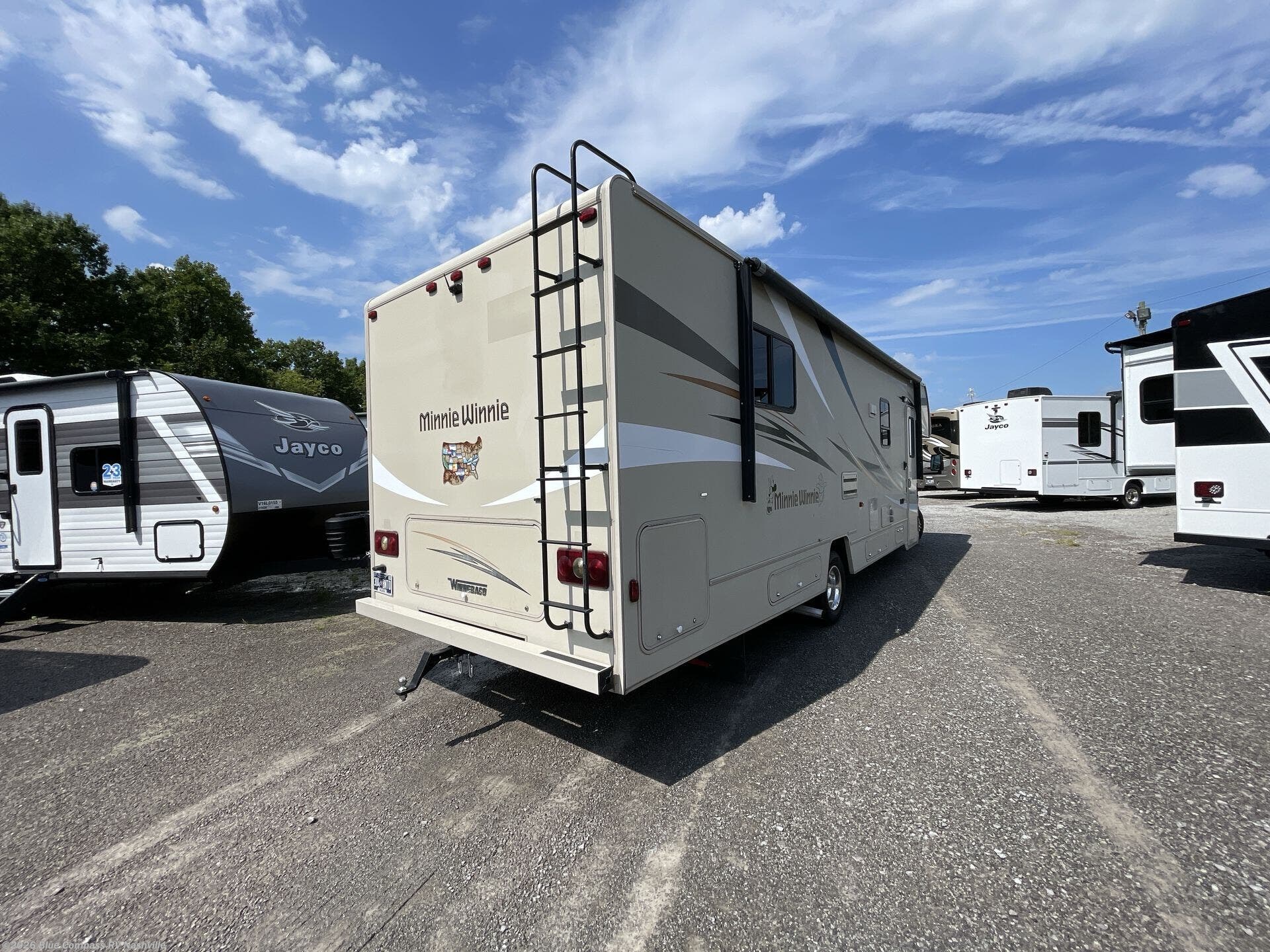 Used 2019 Winnebago Minnie Winnie 31K available in Lebanon, Tennessee