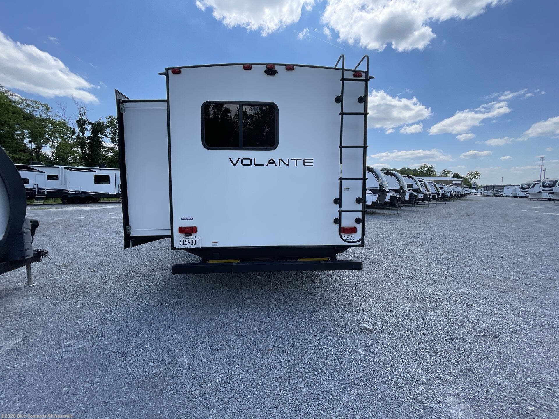 2023 Volante 250RL by CrossRoads from Blue Compass RV Nashville in Lebanon, Tennessee
