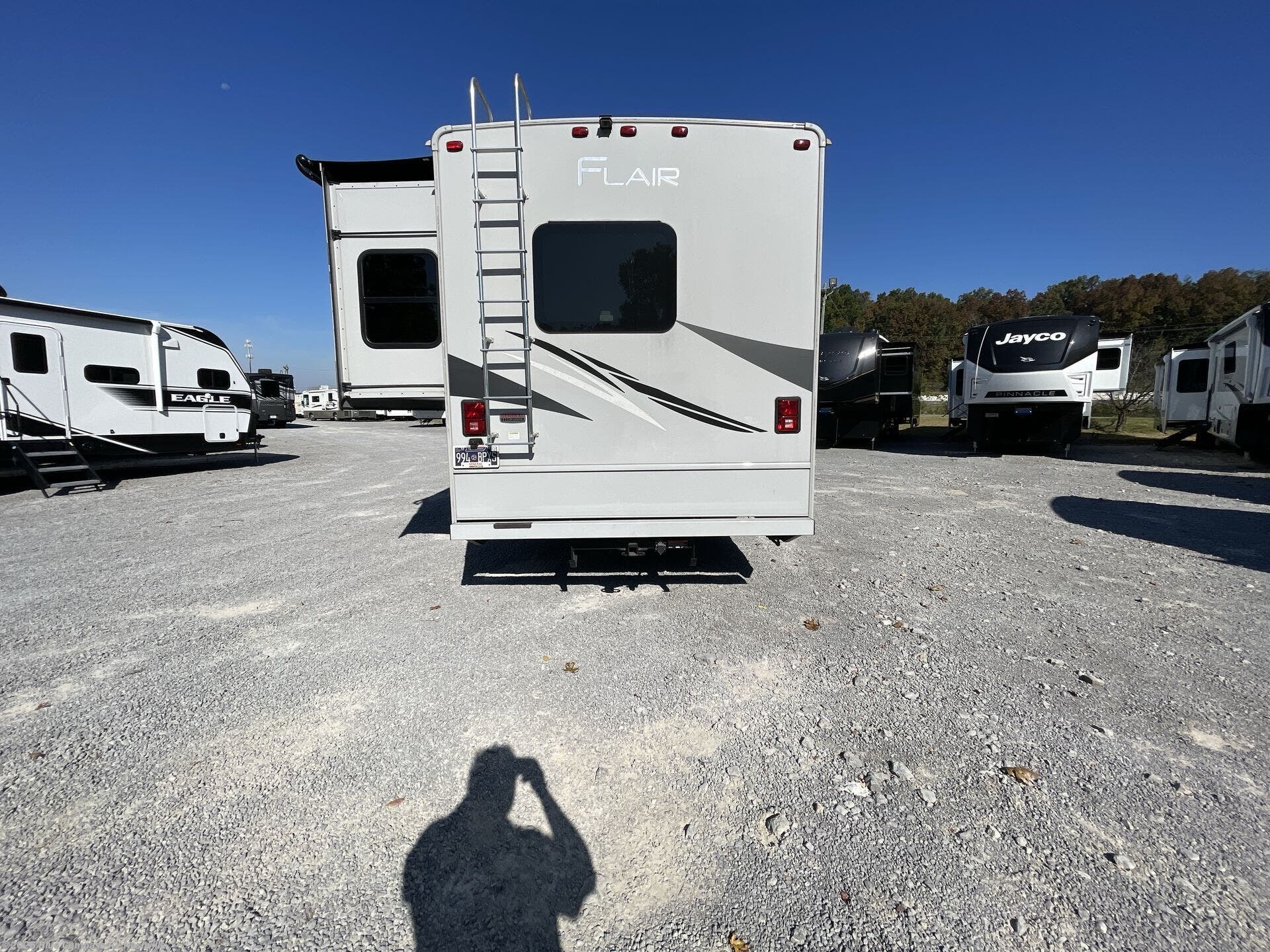 2024 Flair 28A by Fleetwood from Blue Compass RV Nashville in Lebanon, Tennessee