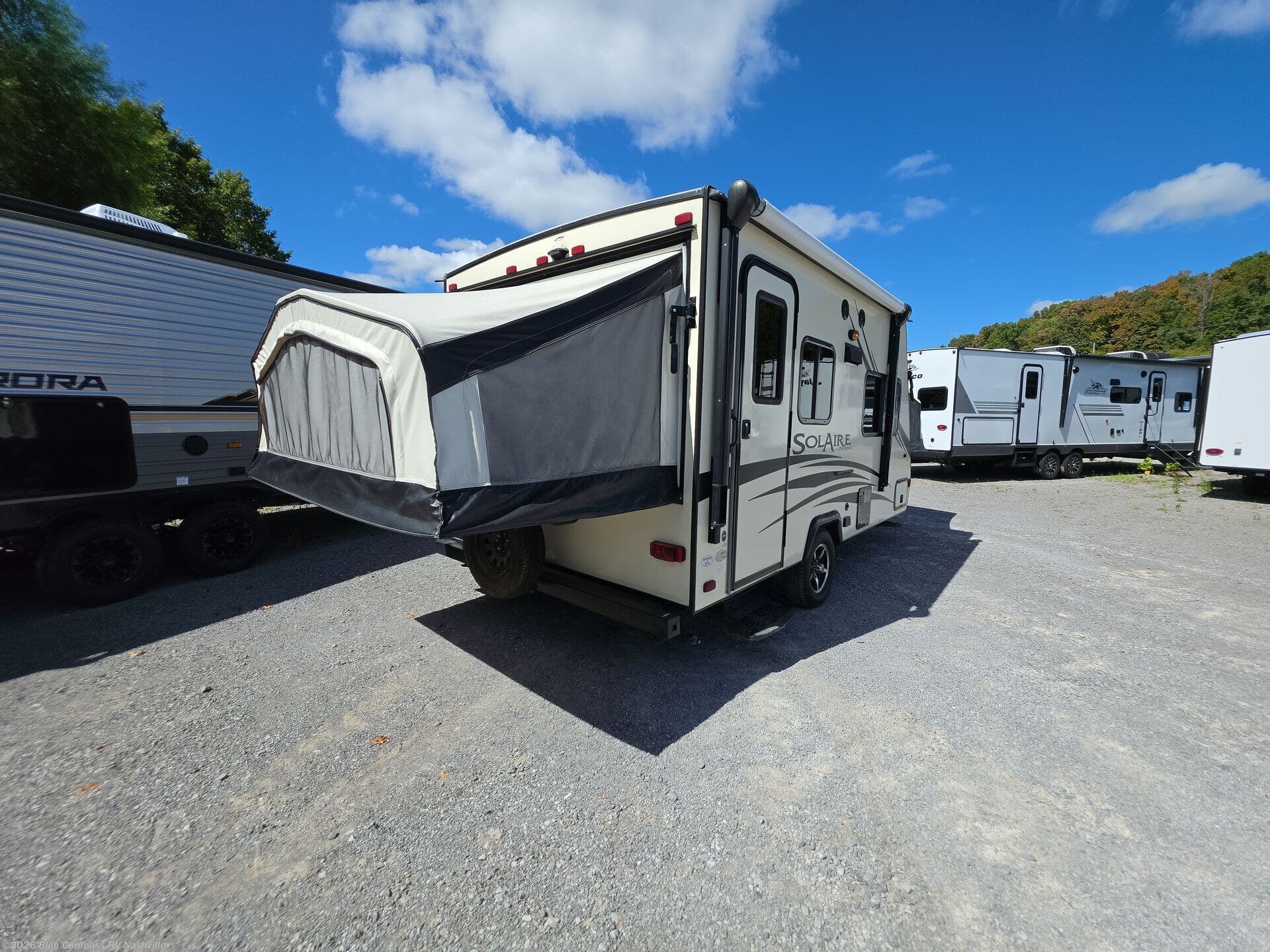 2016 Solaire 147 X by Palomino from Blue Compass RV Nashville in Lebanon, Tennessee