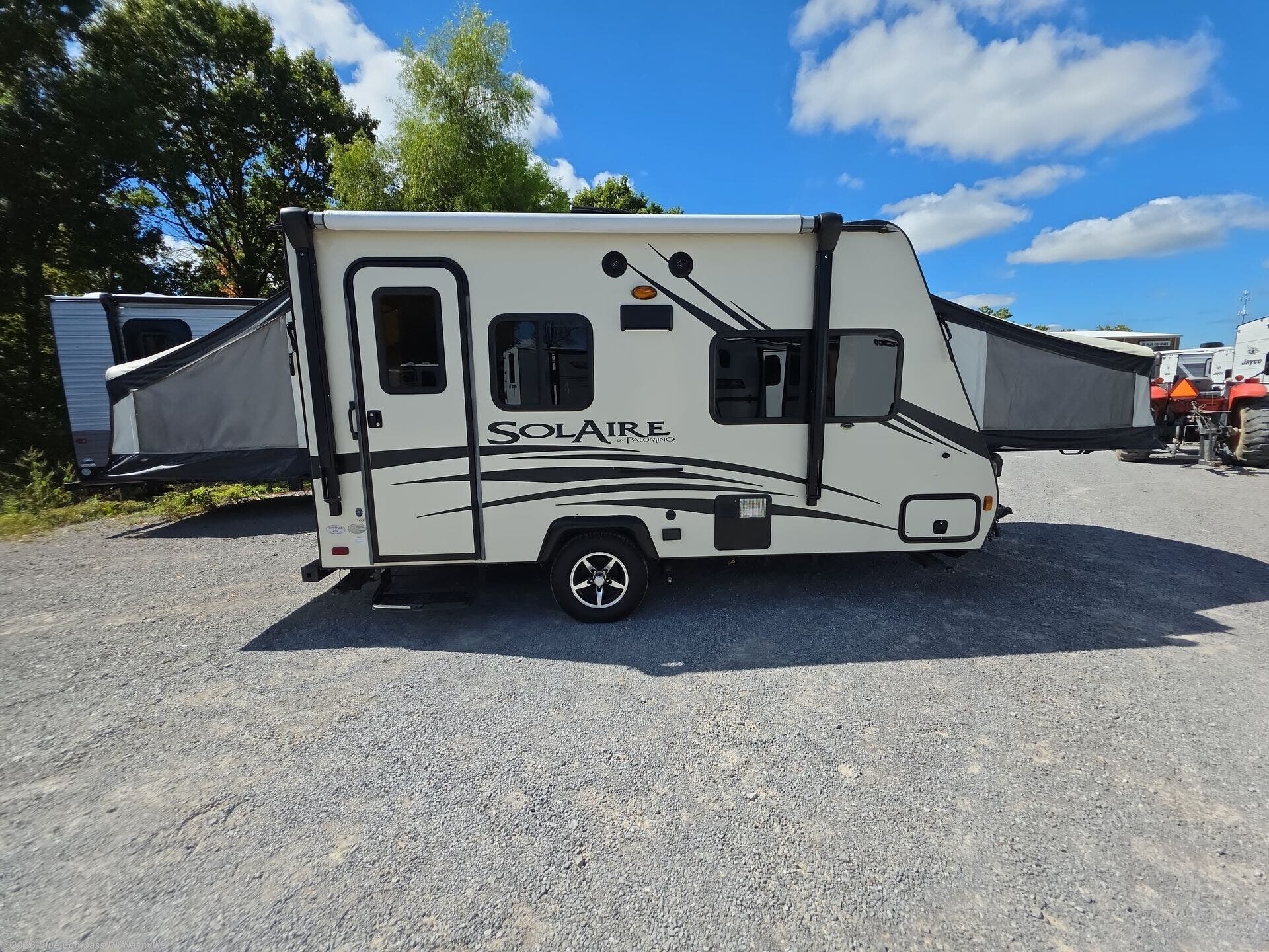 Used 2016 Palomino Solaire 147 X available in Lebanon, Tennessee