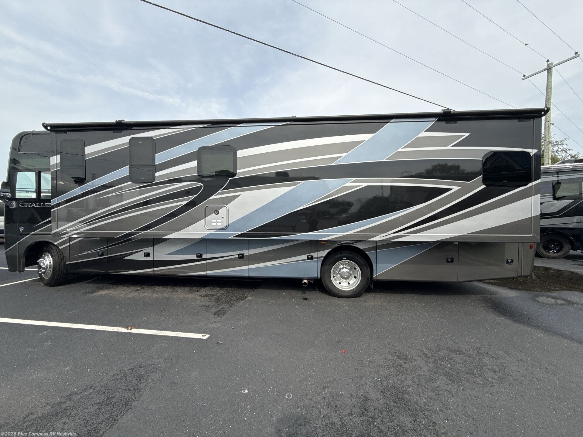 2023 Challenger 36FA by Thor Motor Coach from Blue Compass RV Nashville in Lebanon, Tennessee