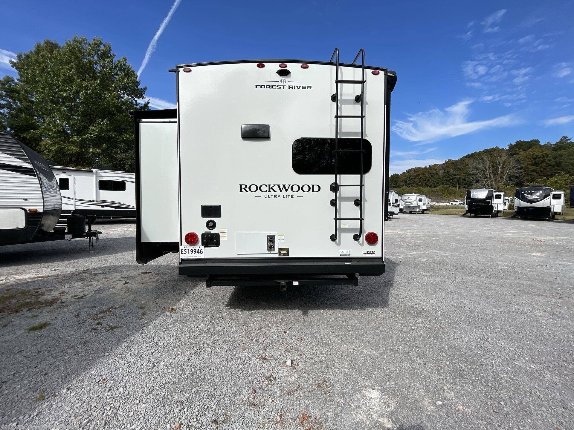 2027 Rockwood Ultra Lite 2711RK by Forest River from Blue Compass RV Nashville in Lebanon, Tennessee