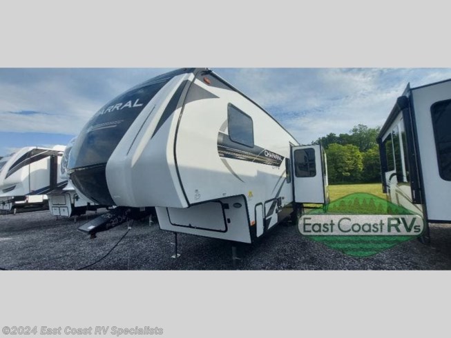 2022 Chaparral Lite 274BH by Coachmen from East Coast RV Specialists in Bedford, Pennsylvania