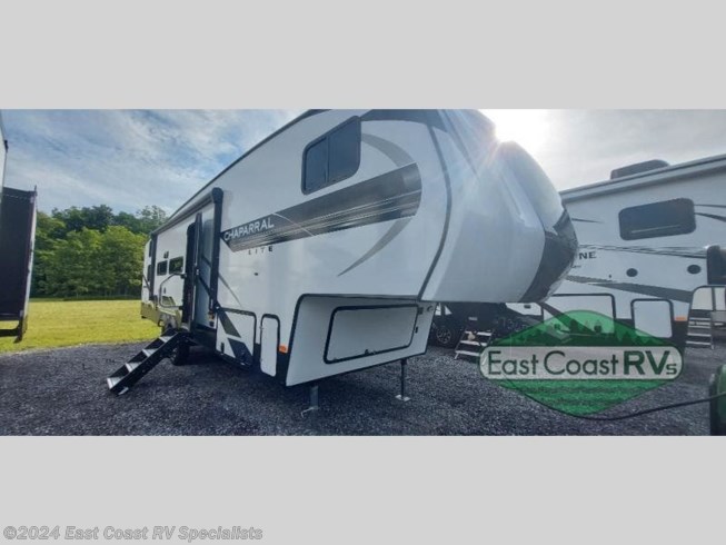 New 2022 Coachmen Chaparral Lite 274BH available in Bedford, Pennsylvania