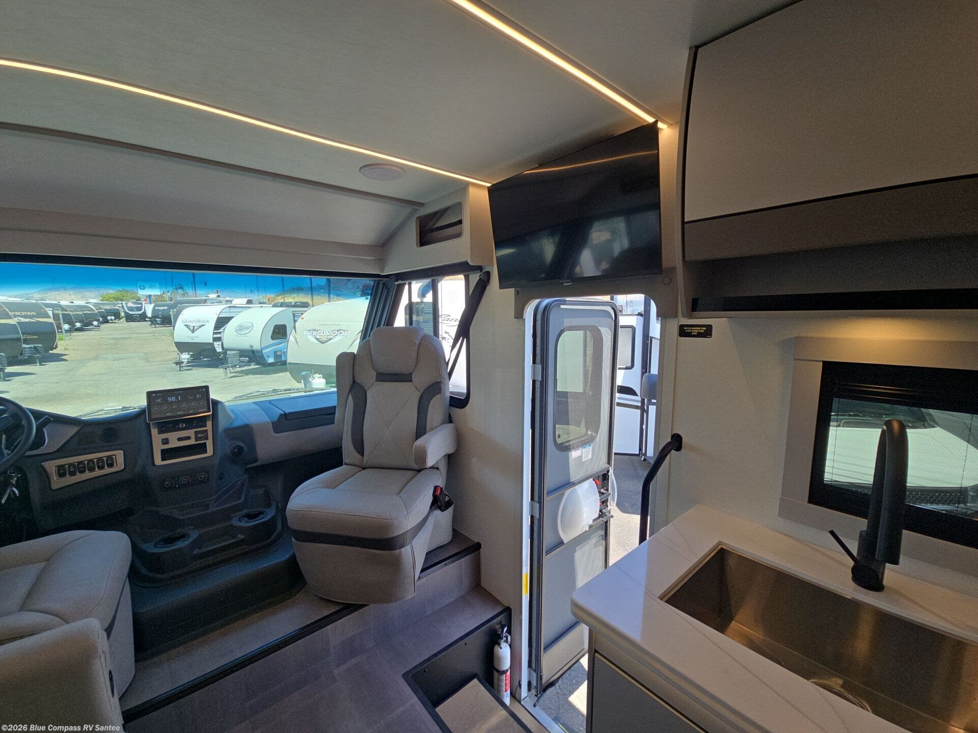 New 2026 Coachmen Euro 25LE available in Santee, California