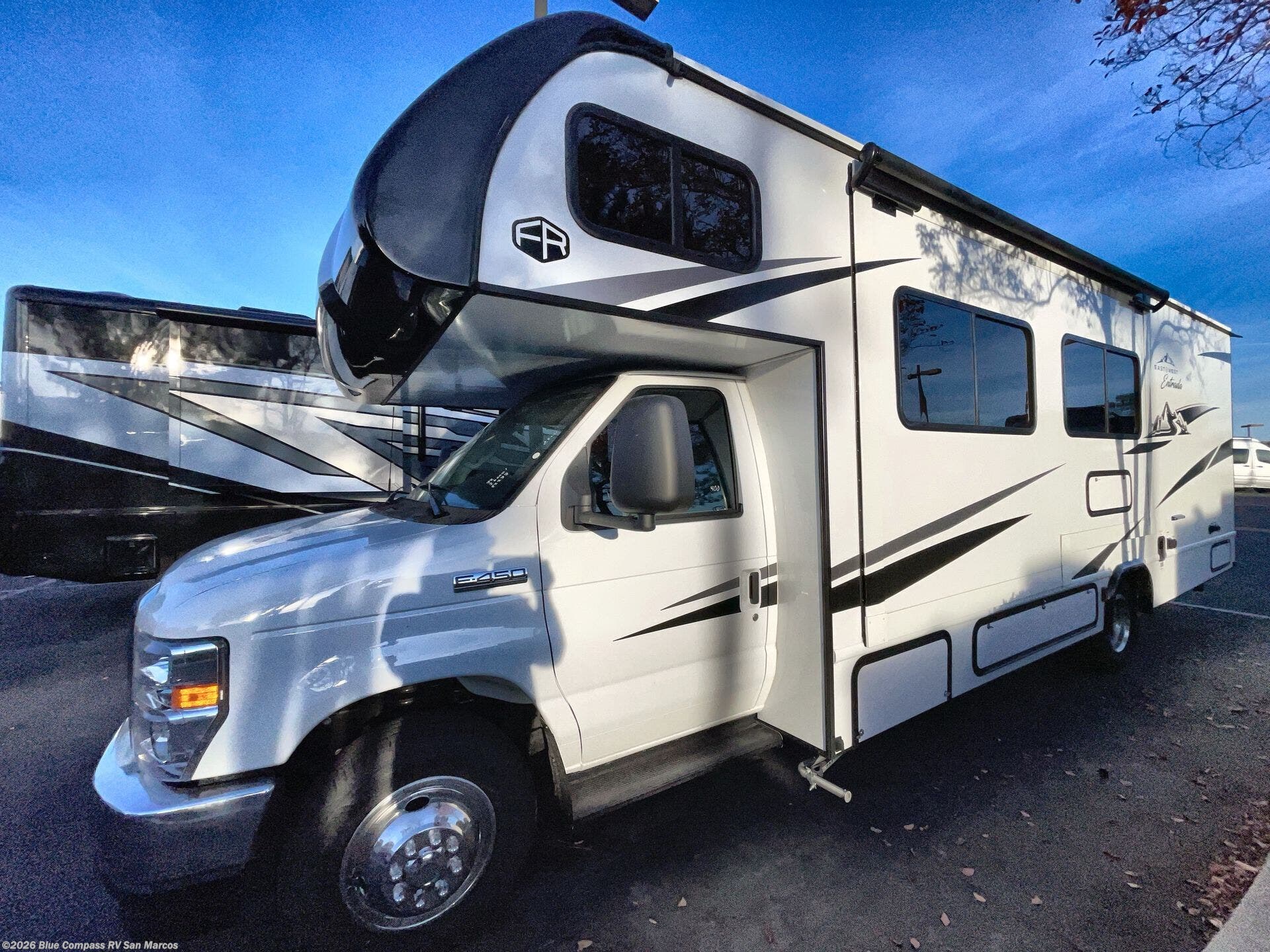 New 2025 East to West Entrada 2600DS available in San Marcos, California