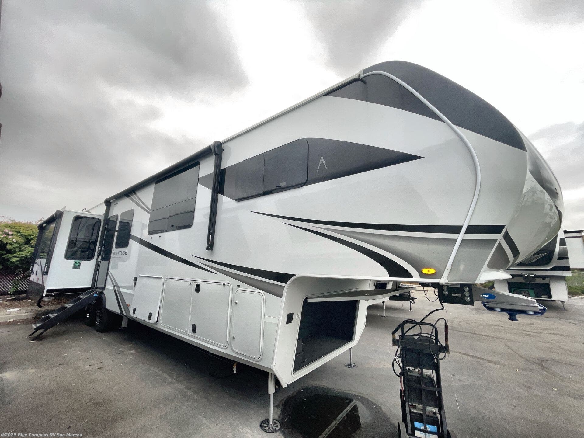 2025 Solitude 388MBS by Grand Design from Blue Compass RV San Marcos in San Marcos, California