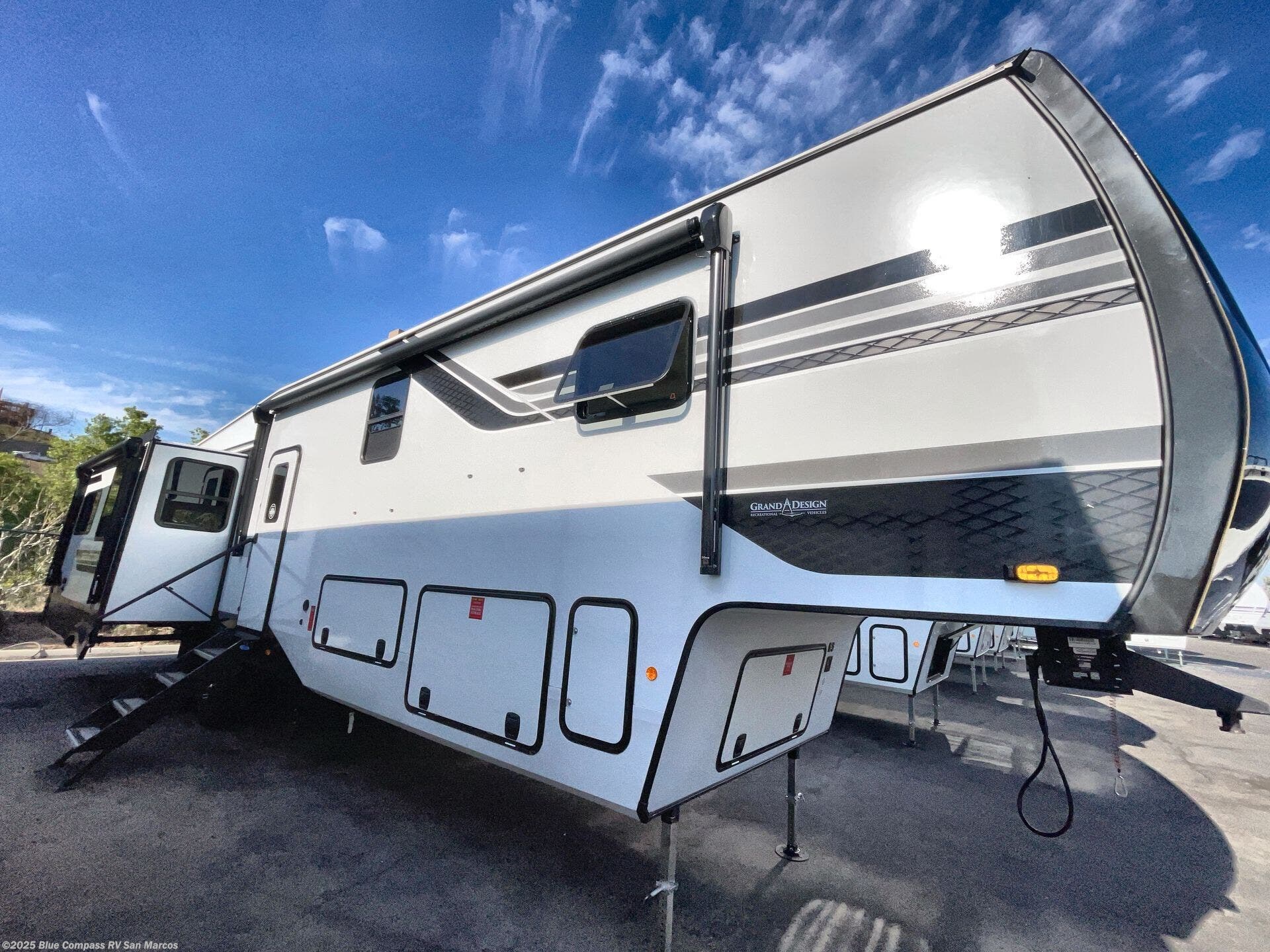 2026 Reflection 367BHS by Grand Design from Blue Compass RV San Marcos in San Marcos, California