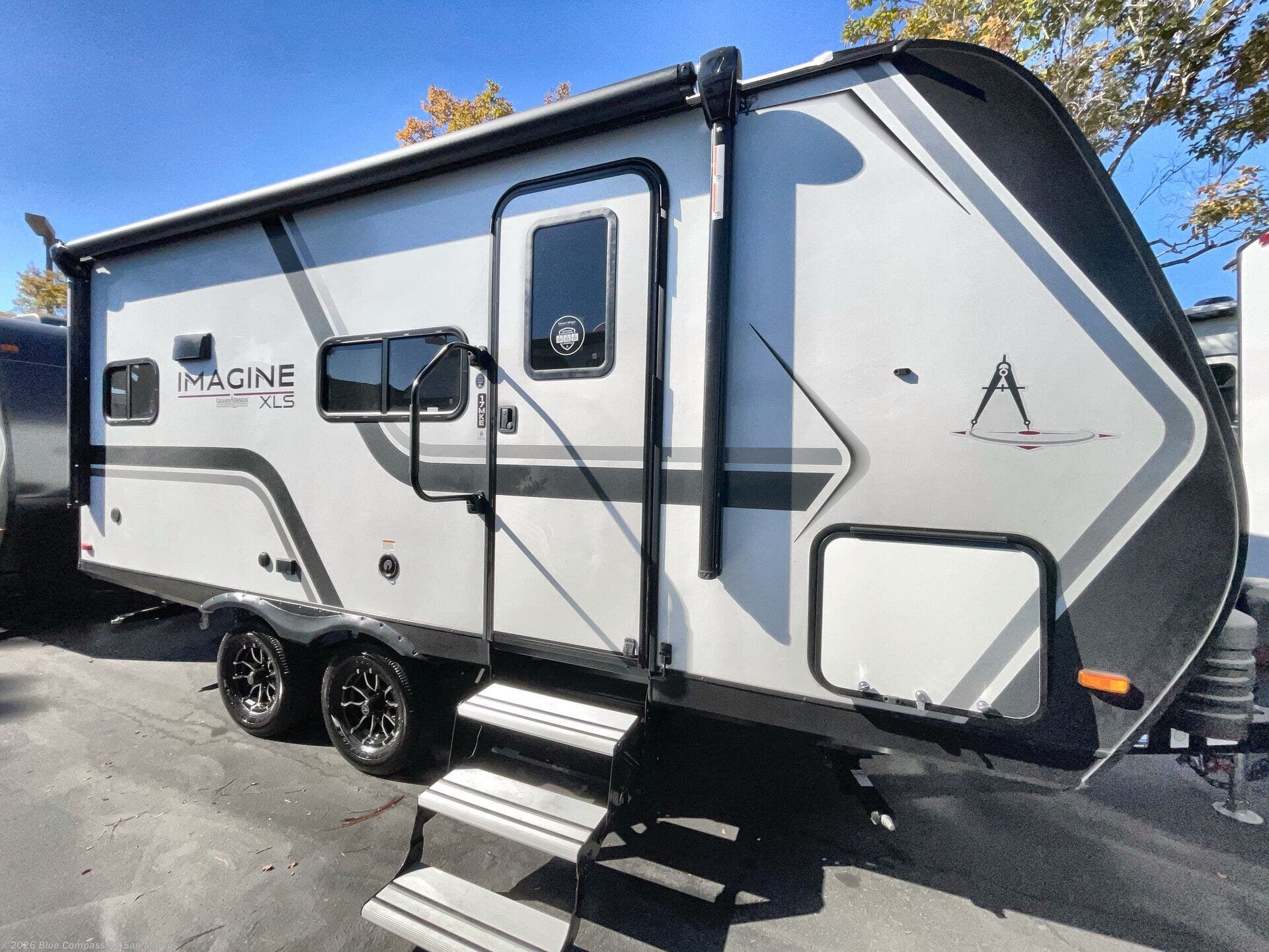 2026 Imagine XLS 17MKE by Grand Design from Blue Compass RV San Marcos in San Marcos, California