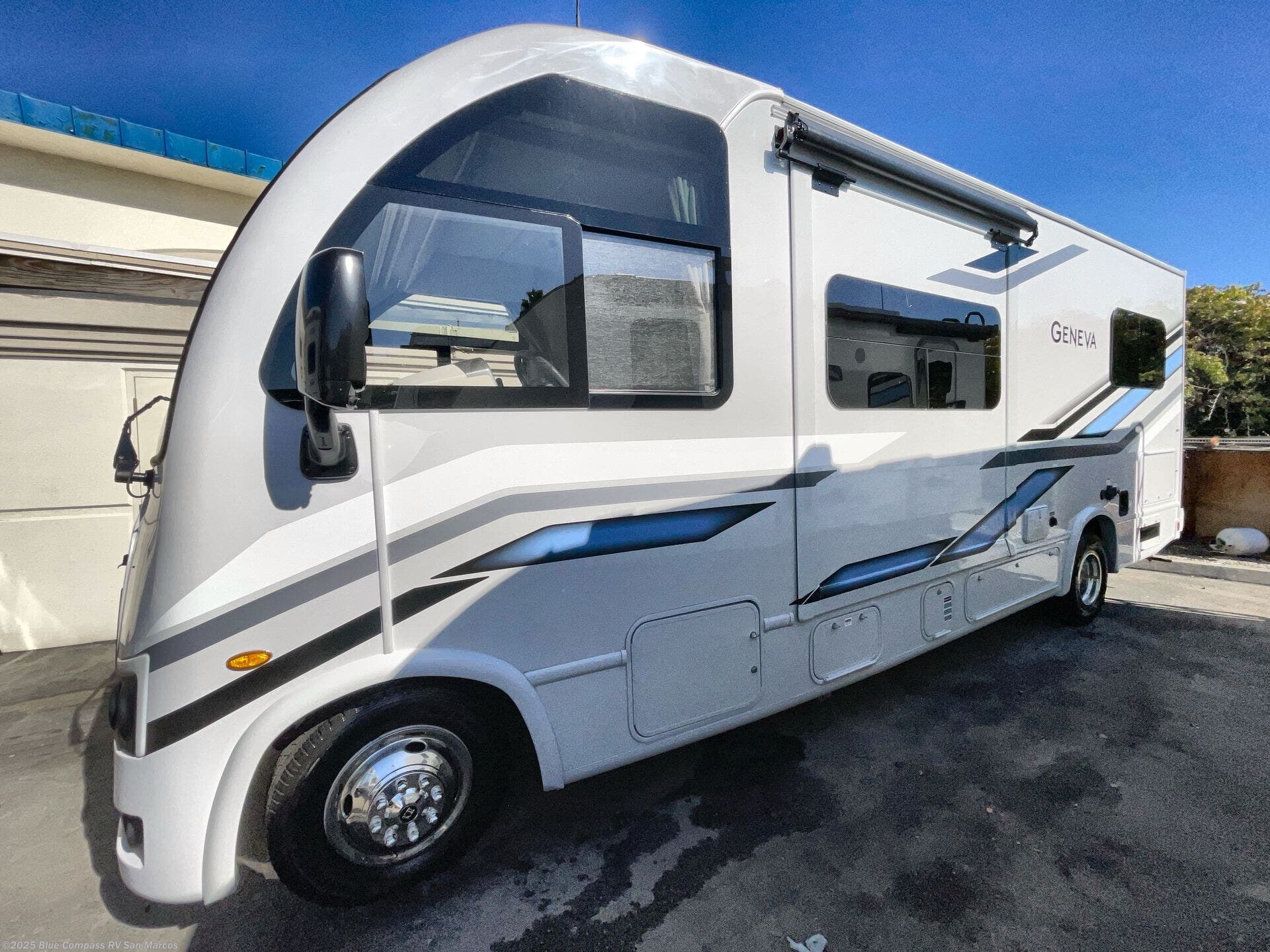 New 2026 Thor Motor Coach Geneva 24VS available in San Marcos, California