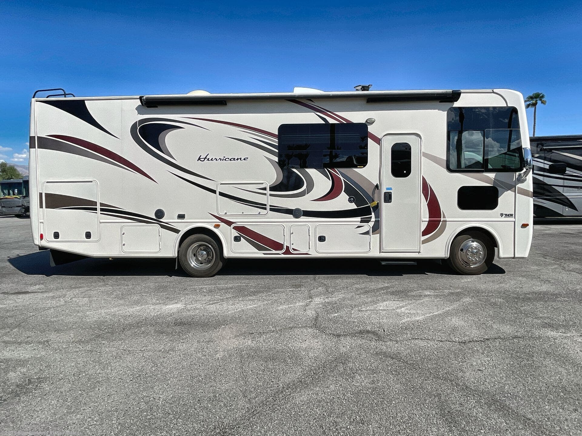2017 Hurricane 29M by Thor Motor Coach from Blue Compass RV San Marcos in San Marcos, California
