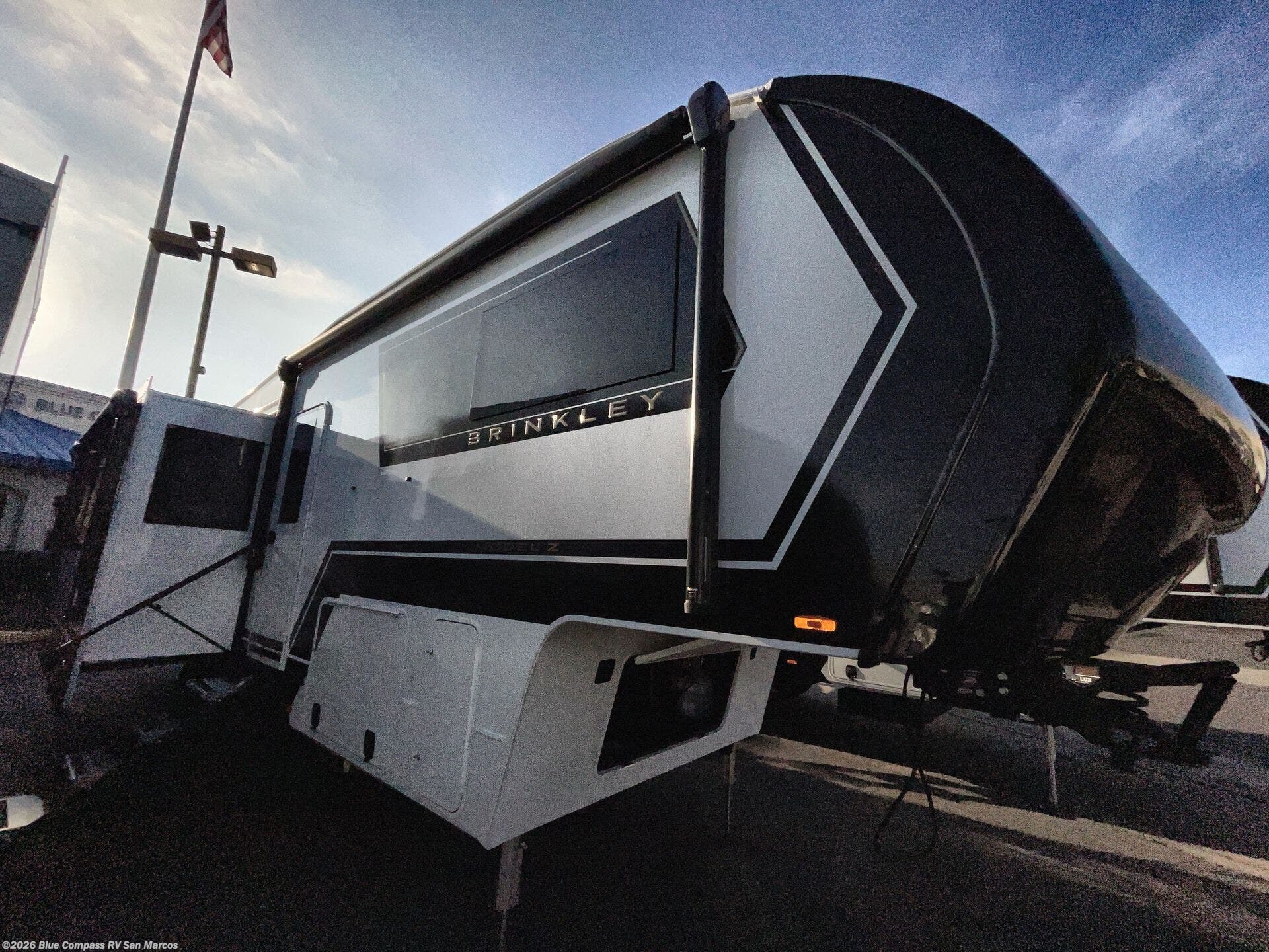2026 Model Z 2900 by Brinkley RV from Blue Compass RV San Marcos in San Marcos, California