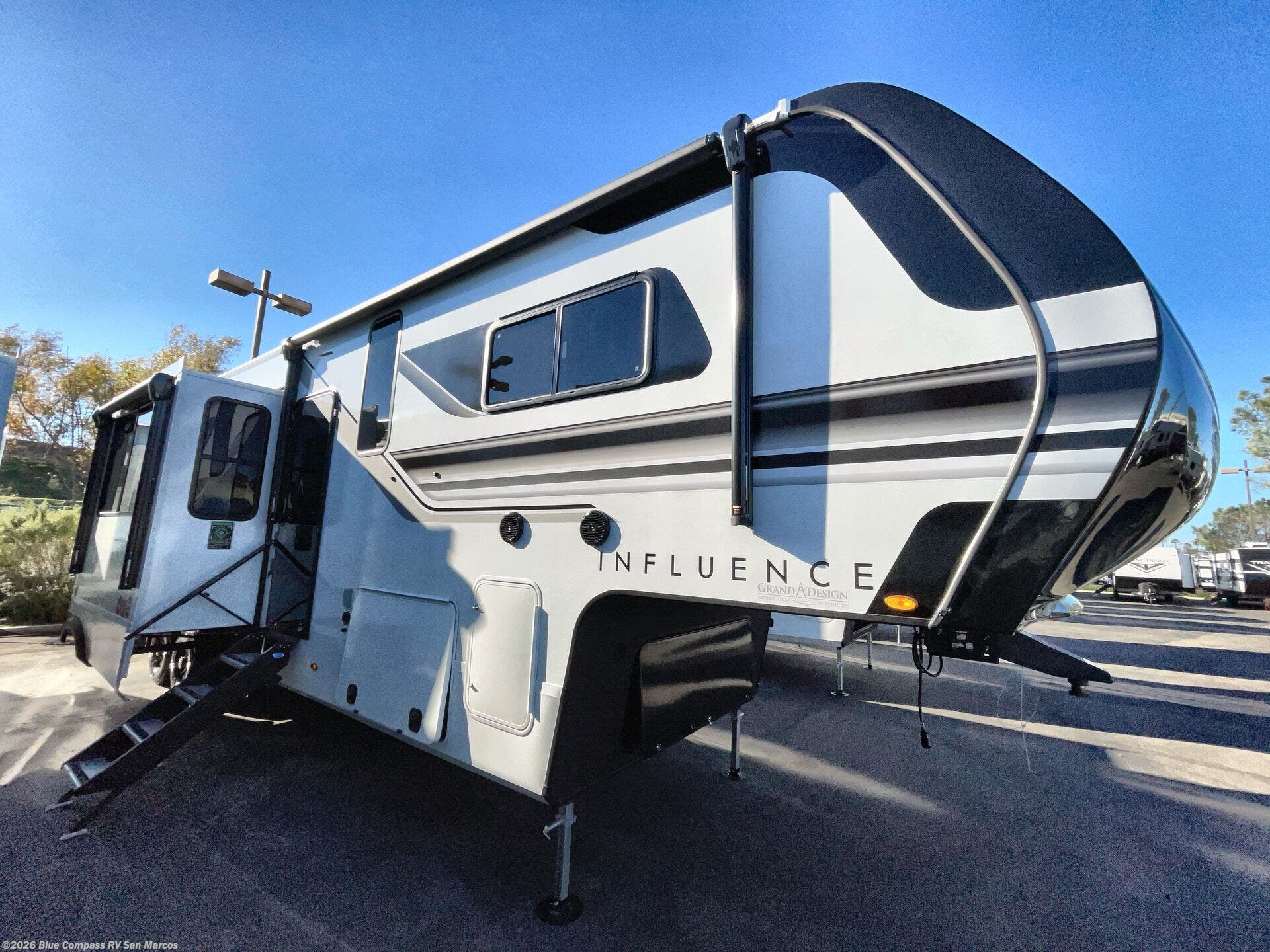 2026 Influence 3904BH by Grand Design from Blue Compass RV San Marcos in San Marcos, California