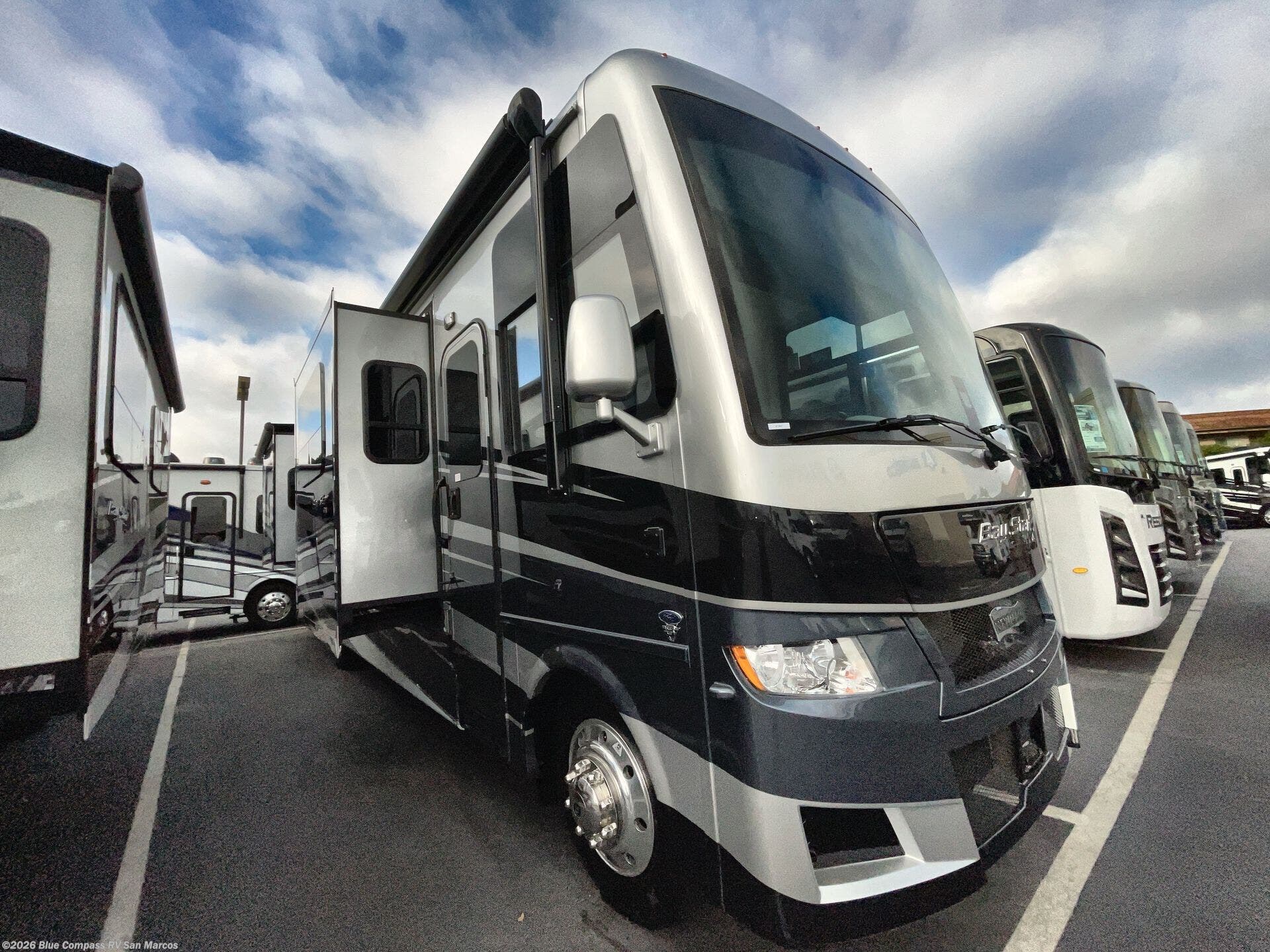 2026 Bay Star 3629 by Newmar from Blue Compass RV San Marcos in San Marcos, California