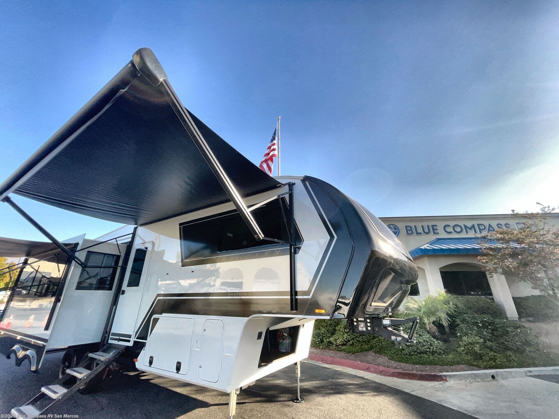 2026 Model Z 2900 by Brinkley RV from Blue Compass RV San Marcos in San Marcos, California