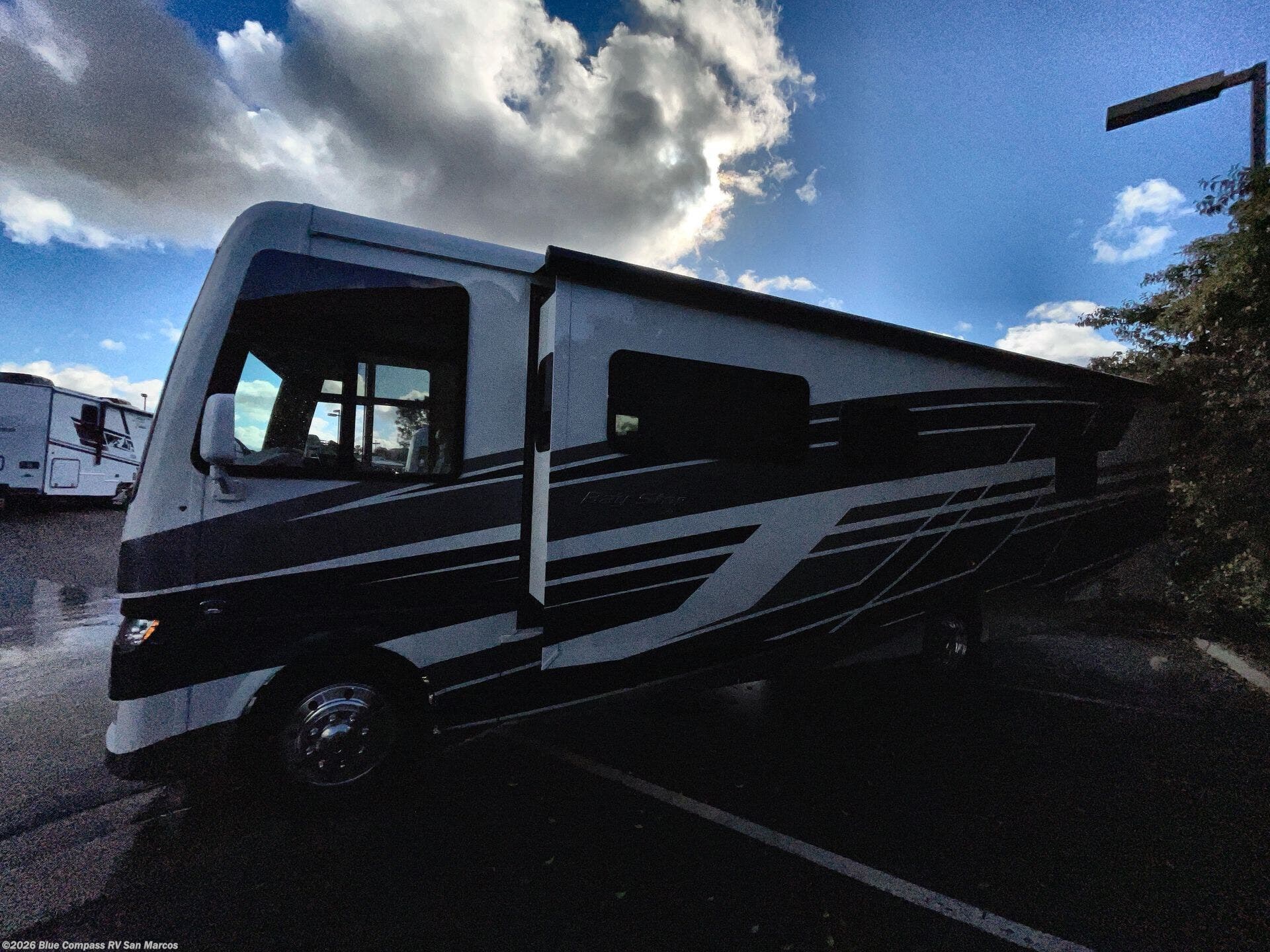 New 2026 Newmar Bay Star 3114 available in San Marcos, California