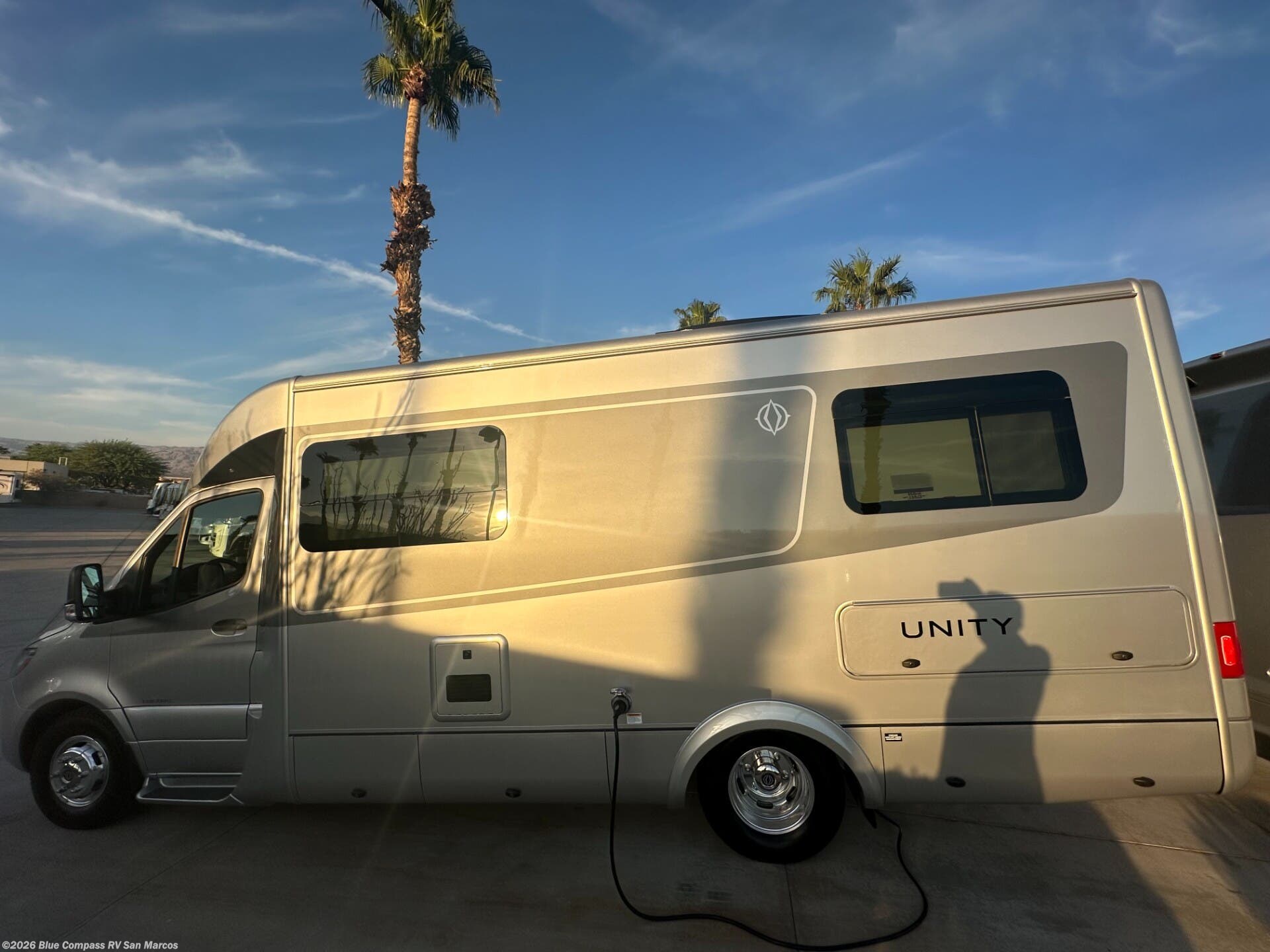 New 2026 Leisure Travel Unity U24TB available in San Marcos, California