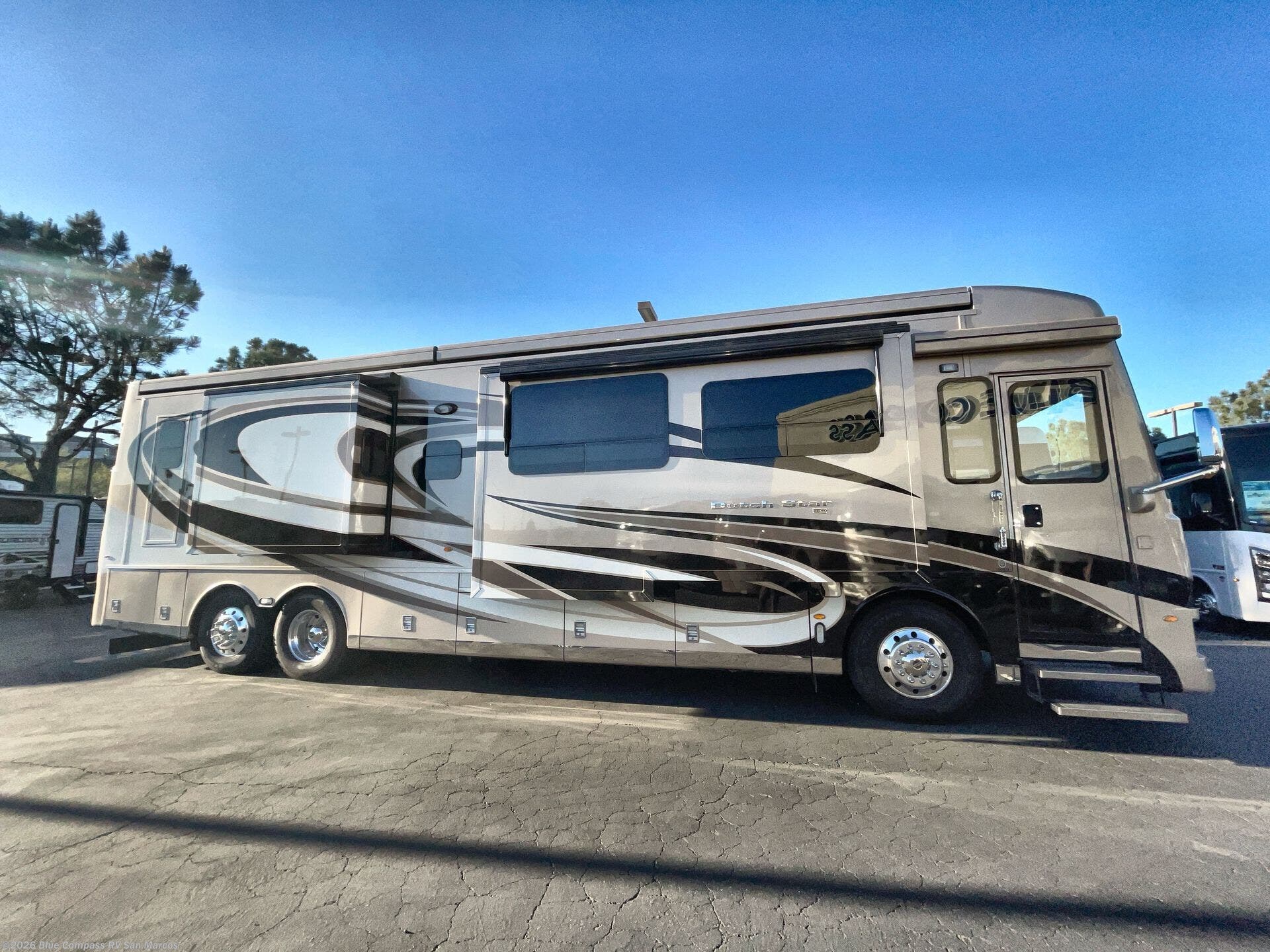 2022 Dutch Star 4020 by Newmar from Blue Compass RV San Marcos in San Marcos, California